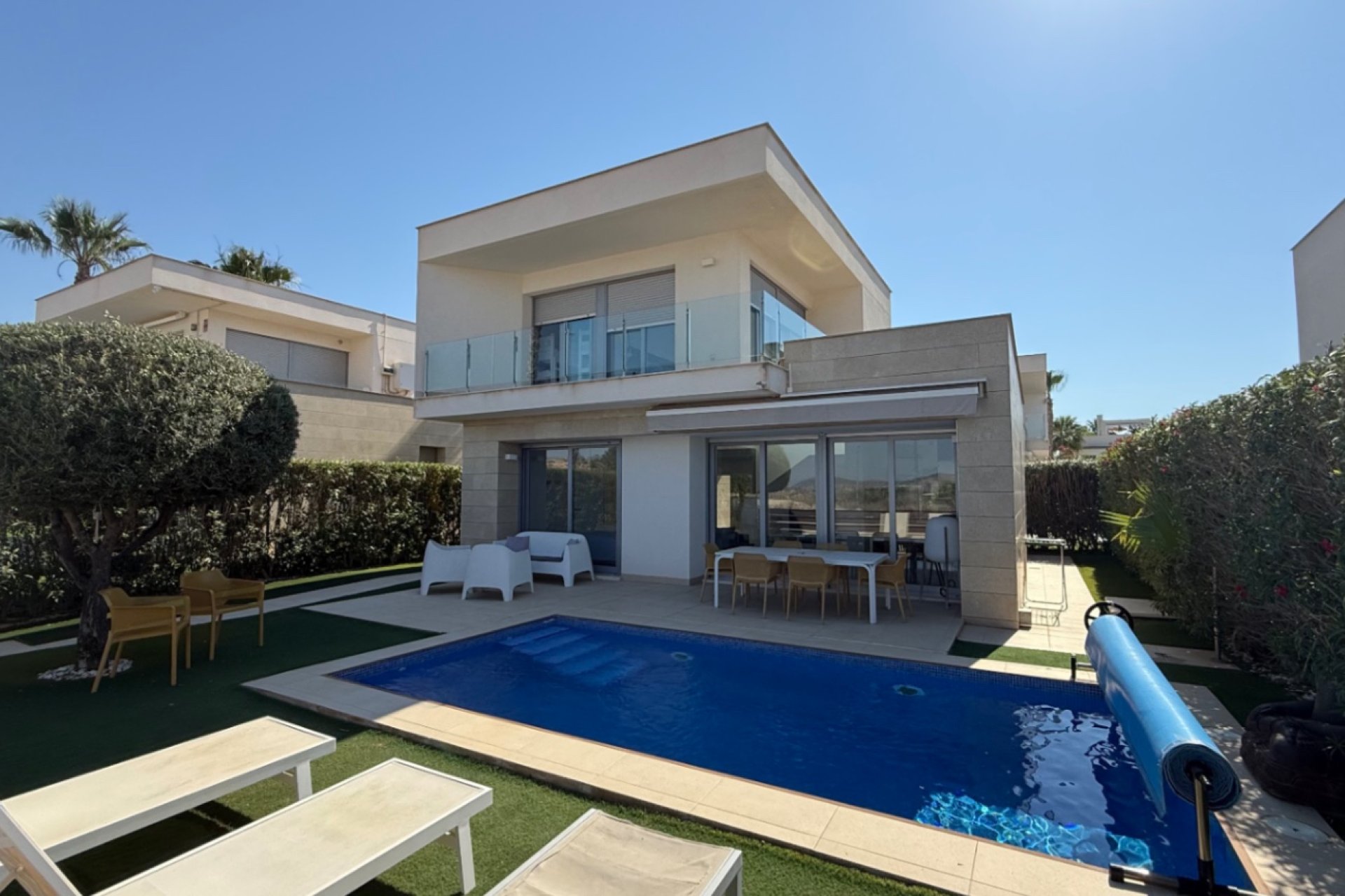 Segunda mano - Villa -
Orihuela - Inland