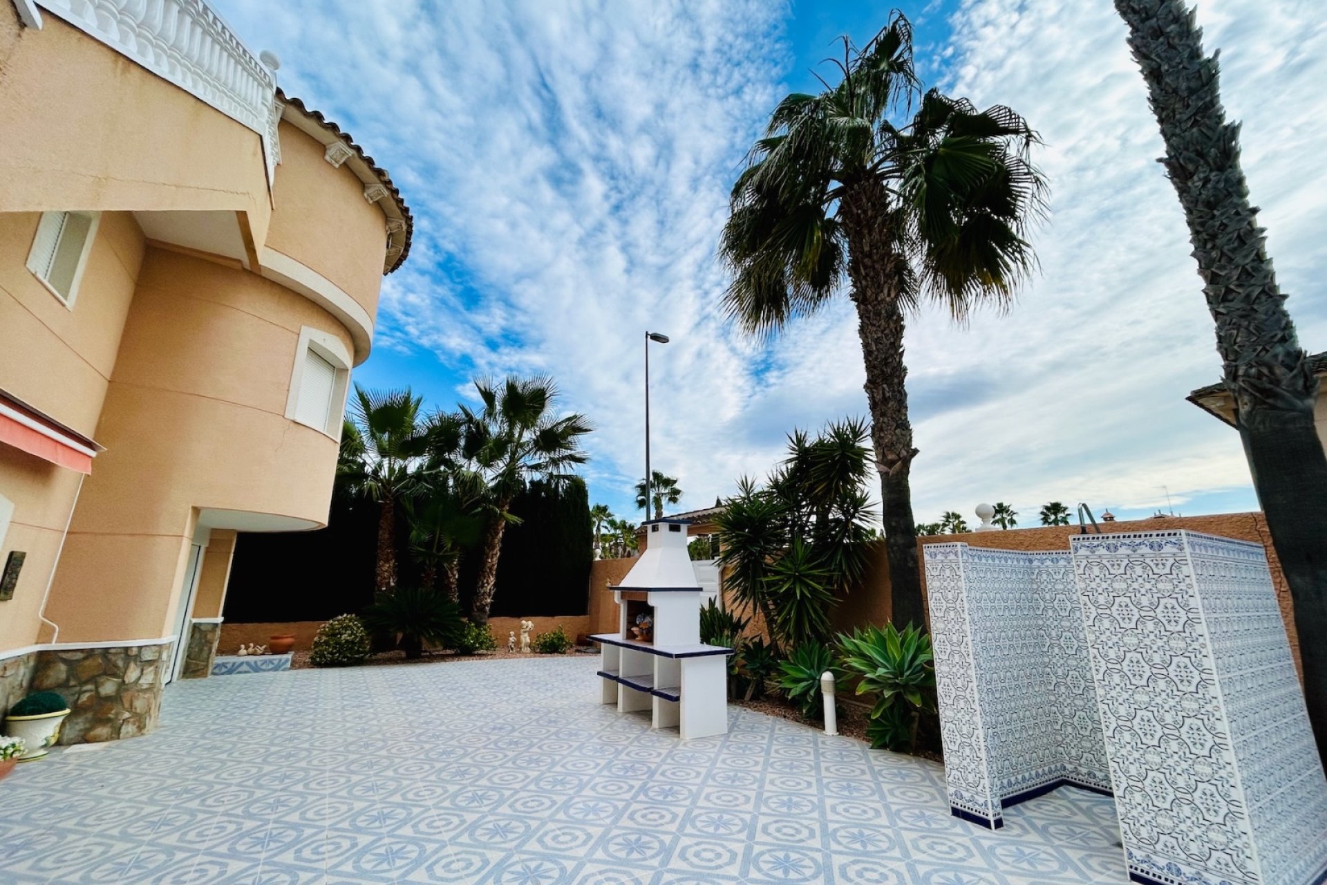 Segunda mano - Villa -
Orihuela - Inland