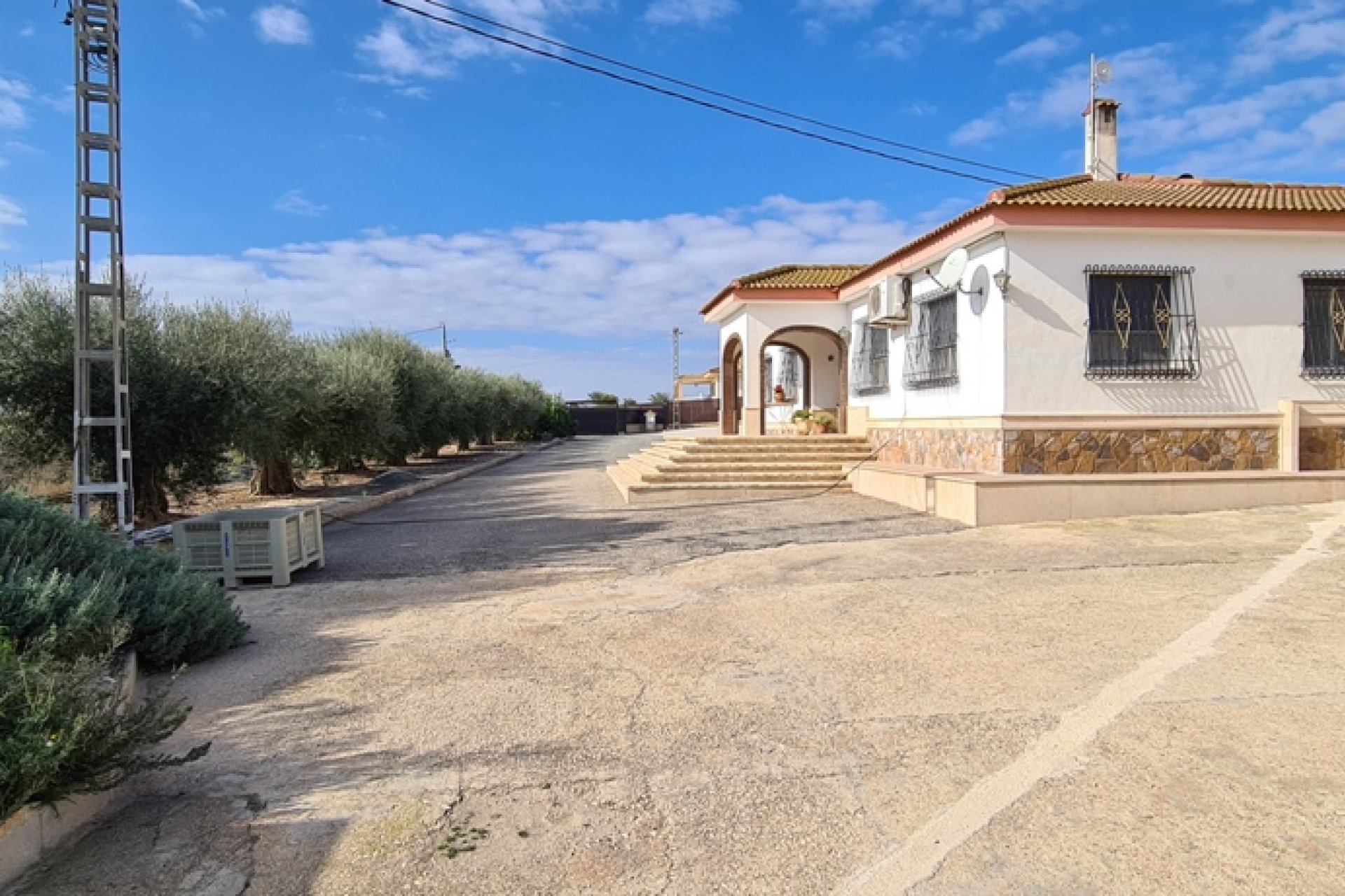 Segunda mano - Villa -
Orihuela - Inland