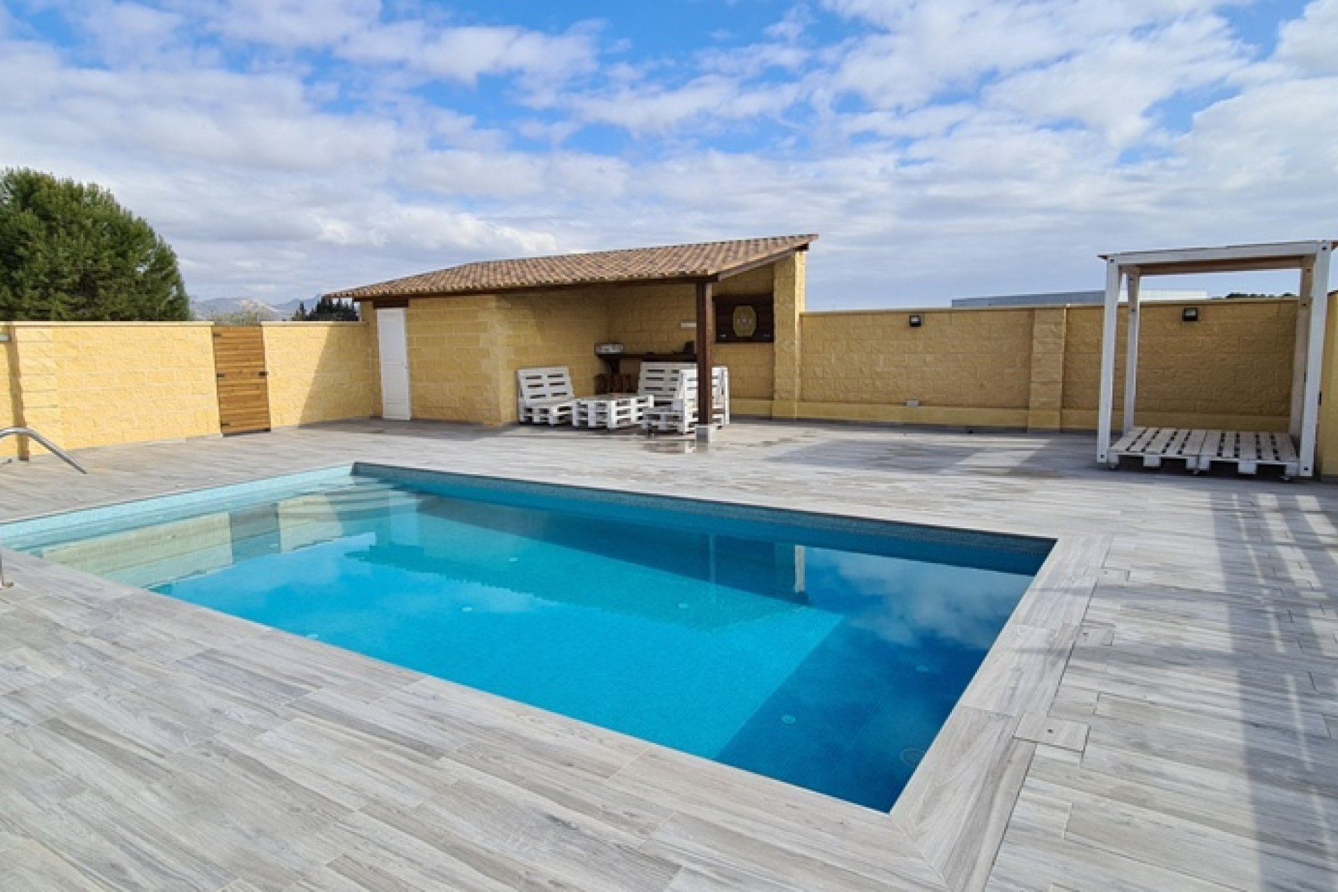 Segunda mano - Villa -
Orihuela - Inland