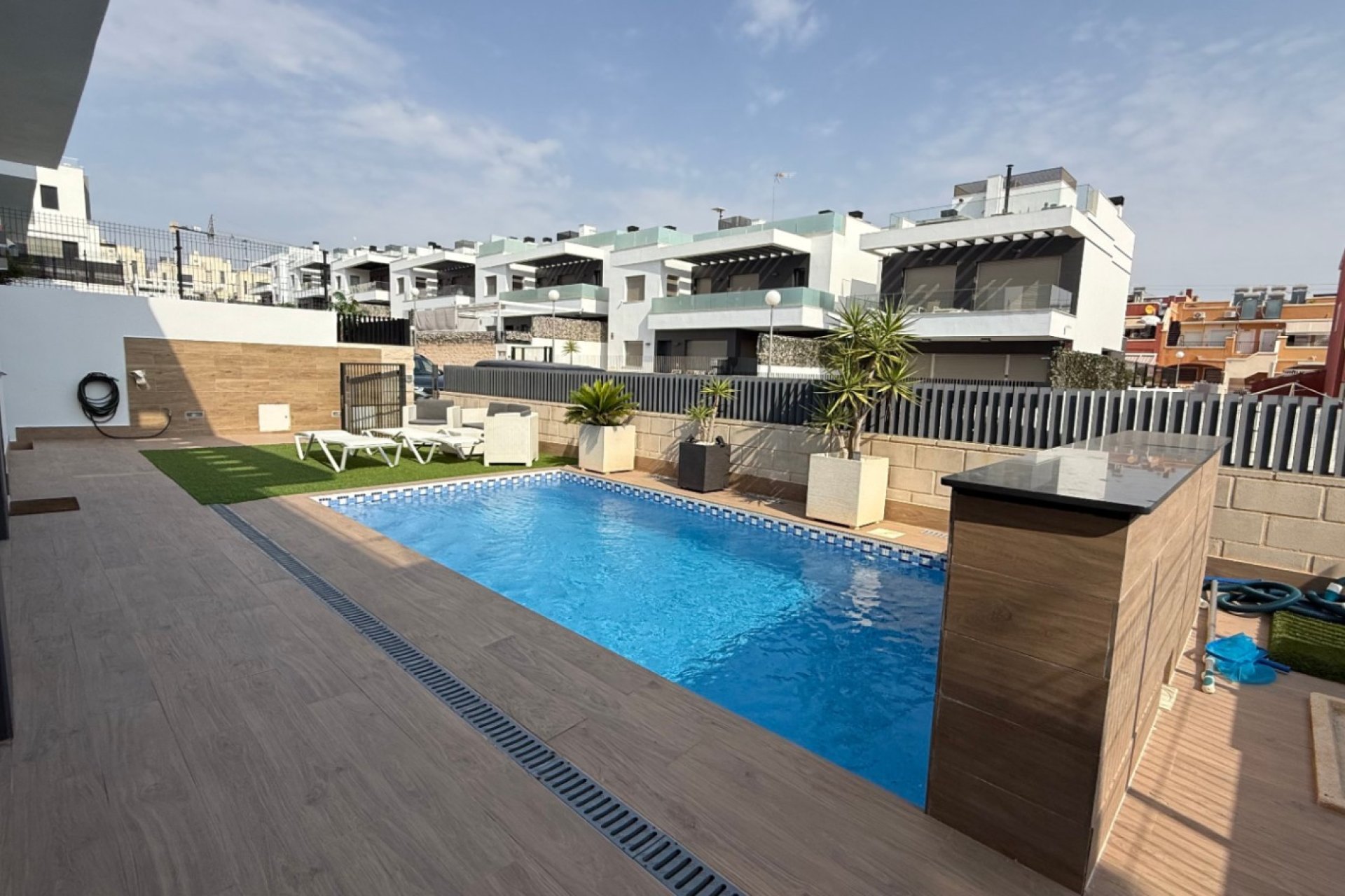 Segunda mano - Villa -
Orihuela - Inland