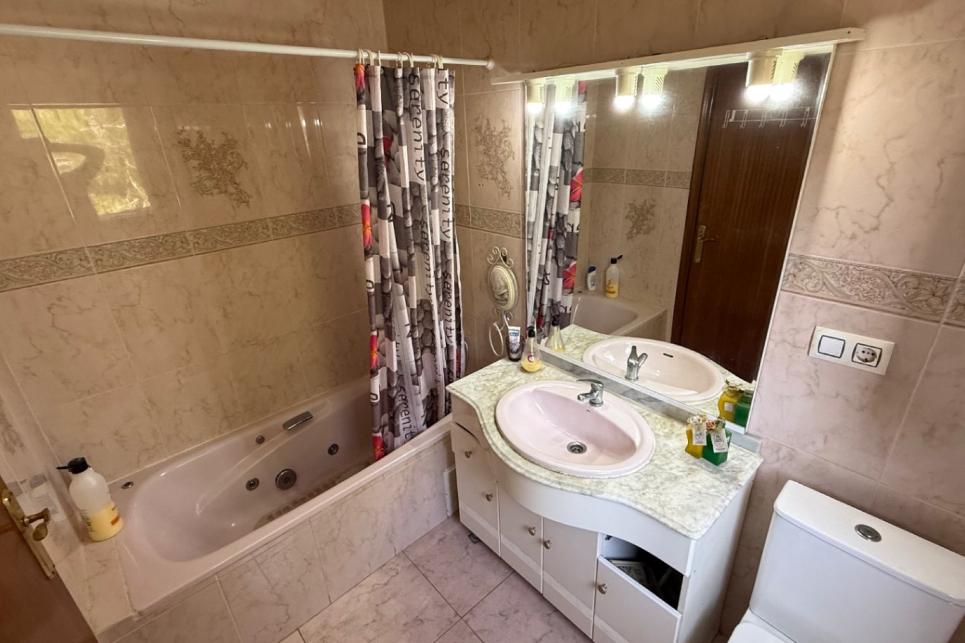 Segunda mano - Villa -
Orihuela - Inland