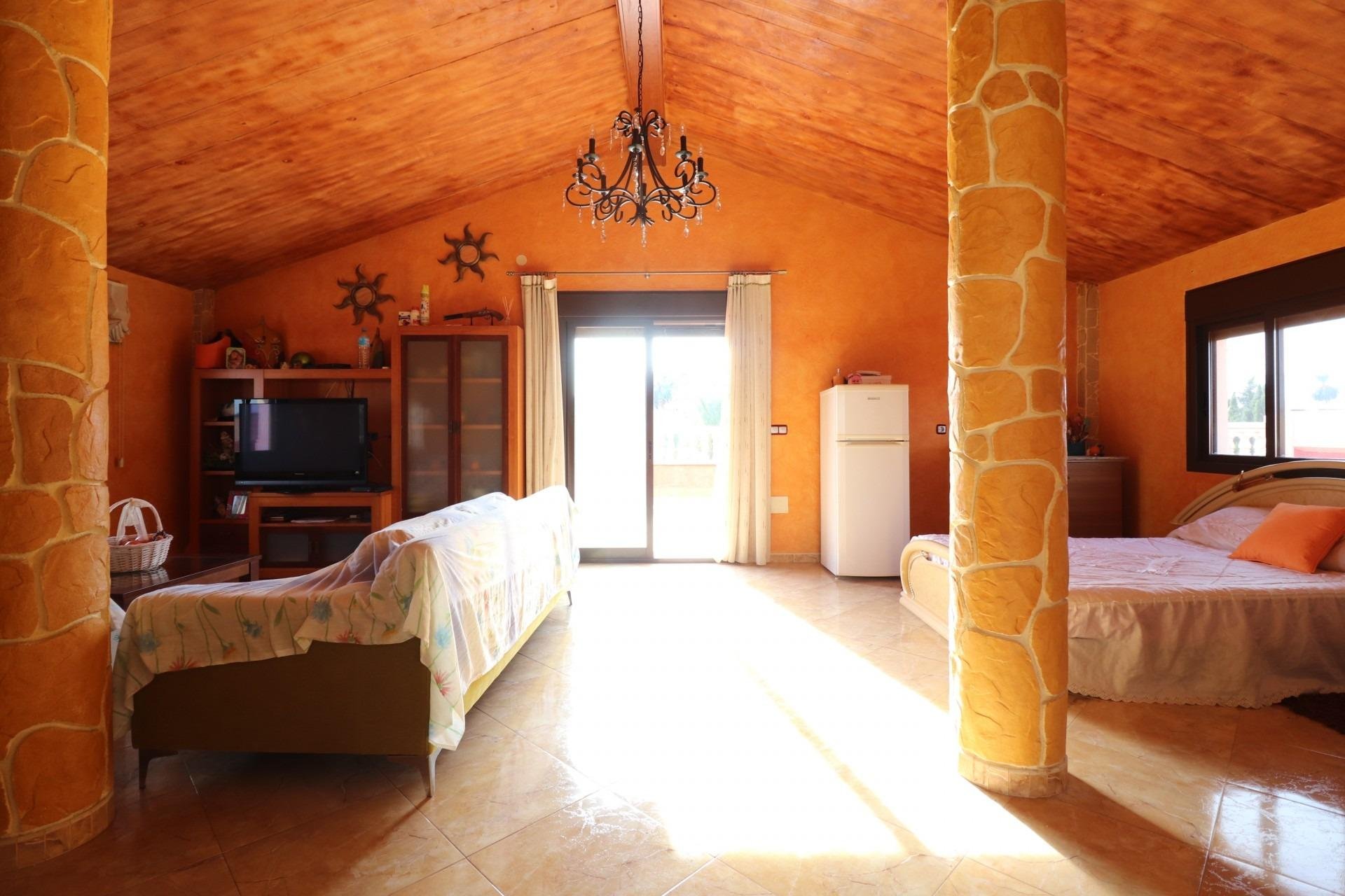 Segunda mano - Villa -
Orihuela - La Campaneta
