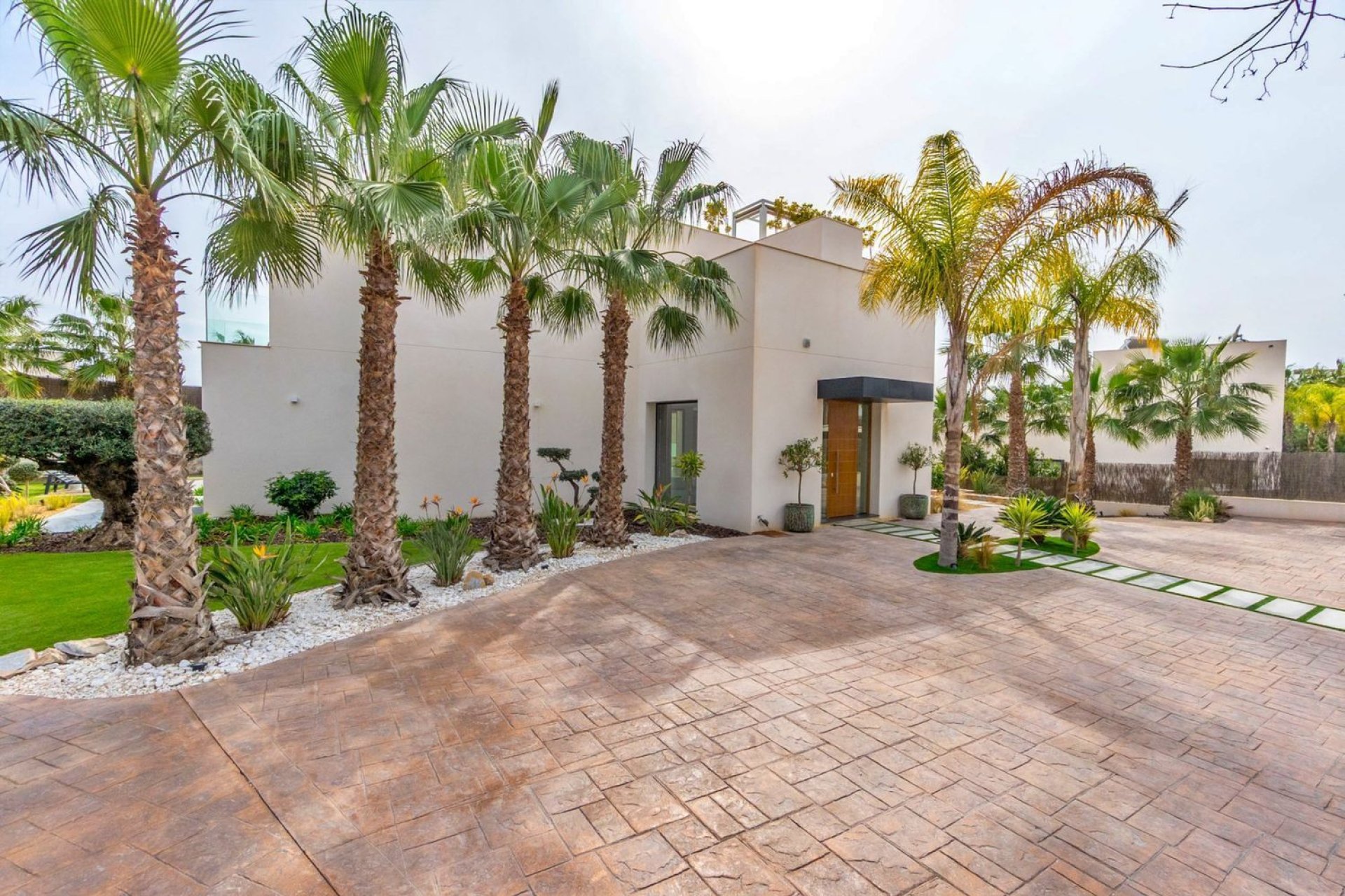 Segunda mano - Villa -
Orihuela - Las Colinas Golf