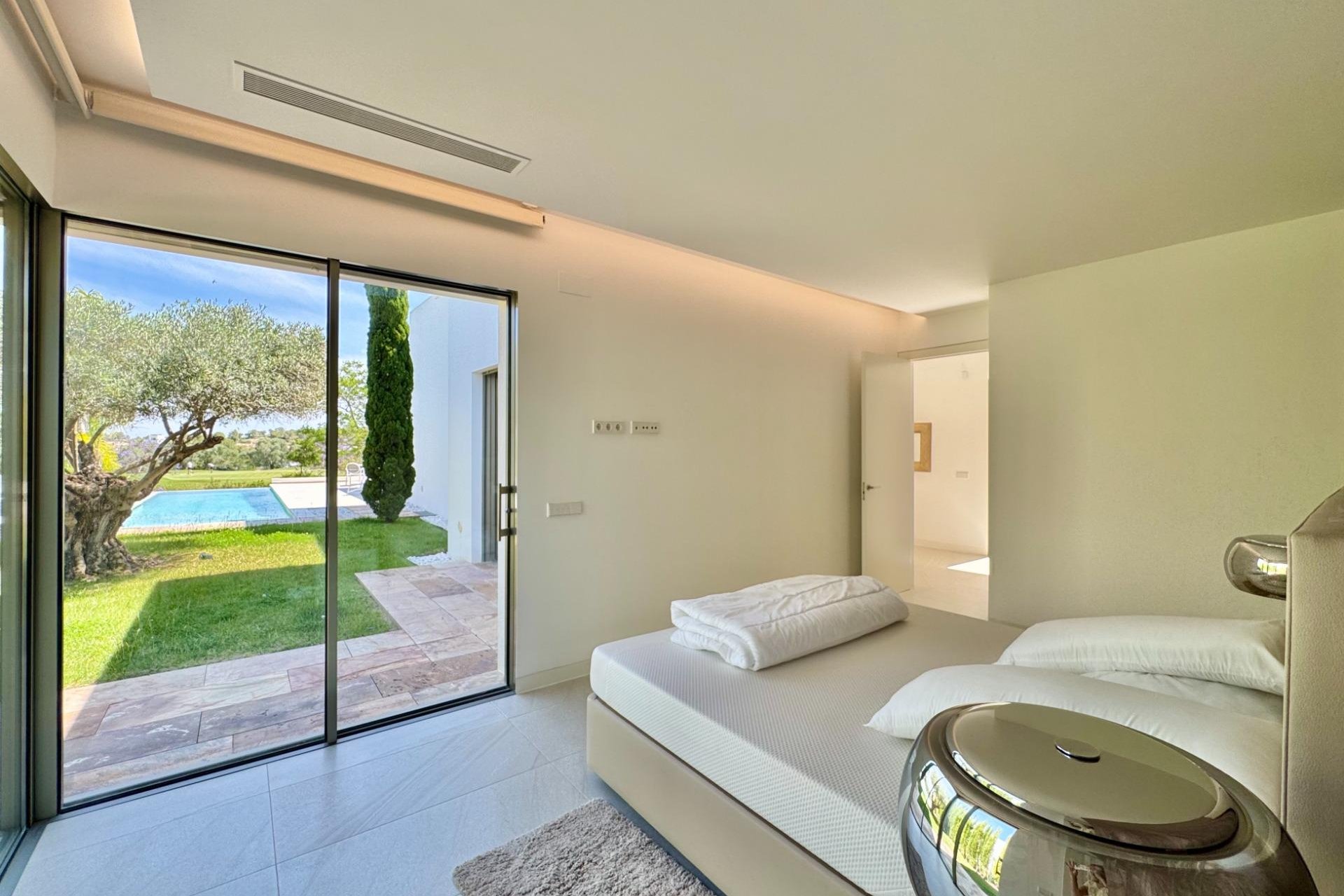 Segunda mano - Villa -
Orihuela - Las Colinas Golf