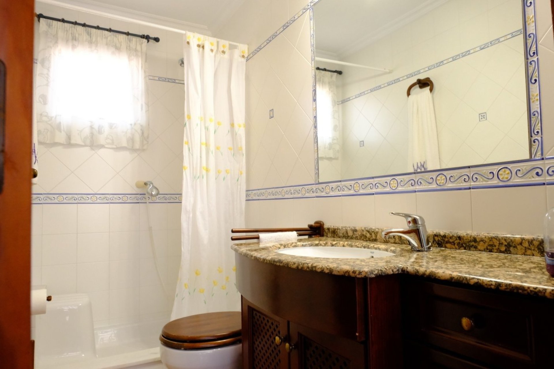 Segunda mano - Villa -
Orihuela - Orihuela Ciudad