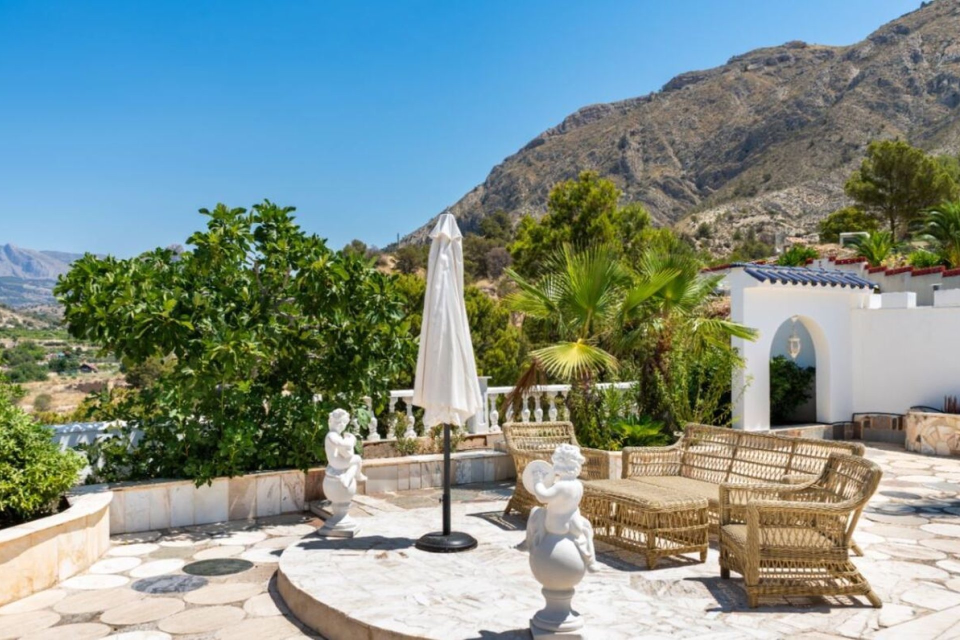 Segunda mano - Villa -
Orxeta