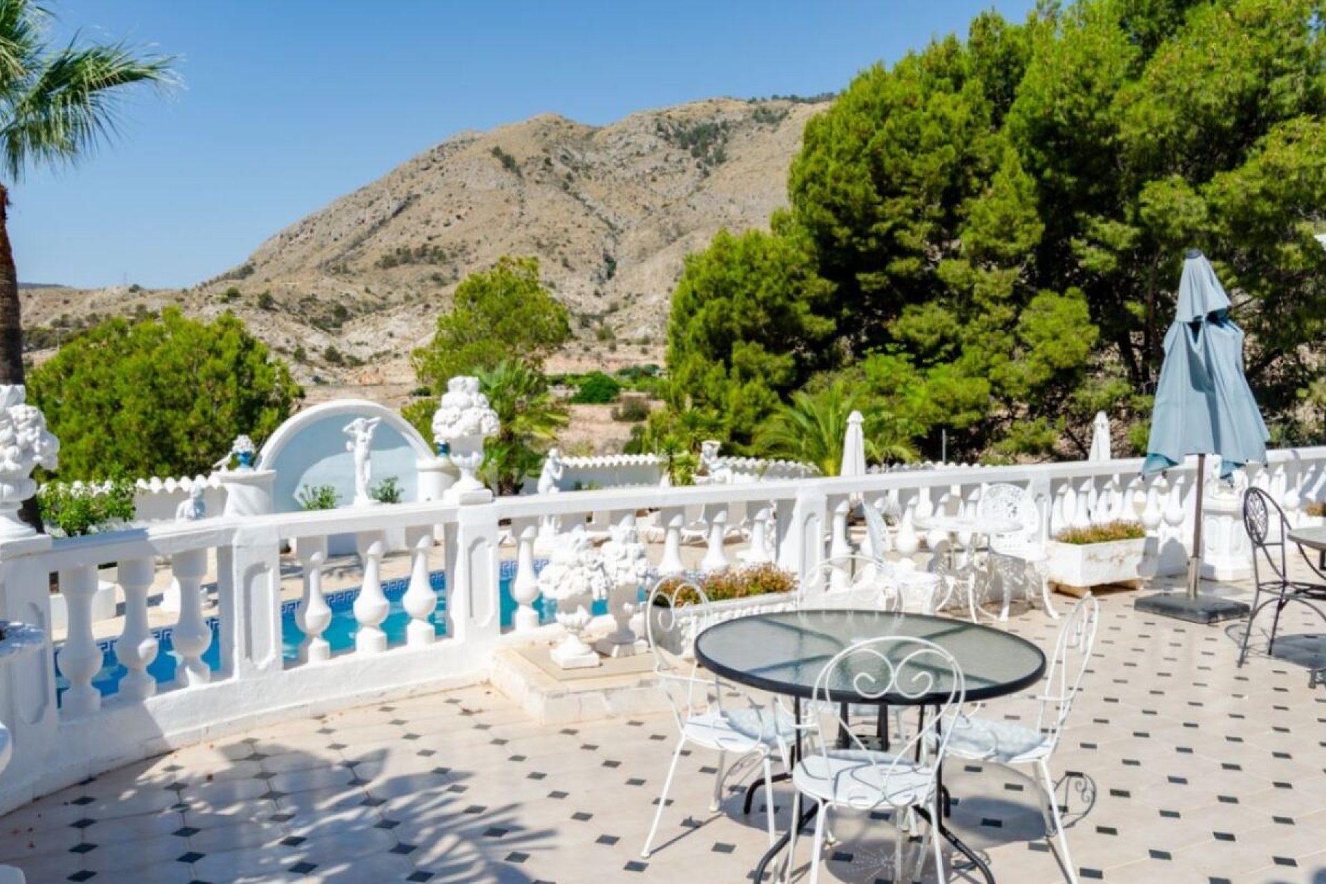 Segunda mano - Villa -
Orxeta