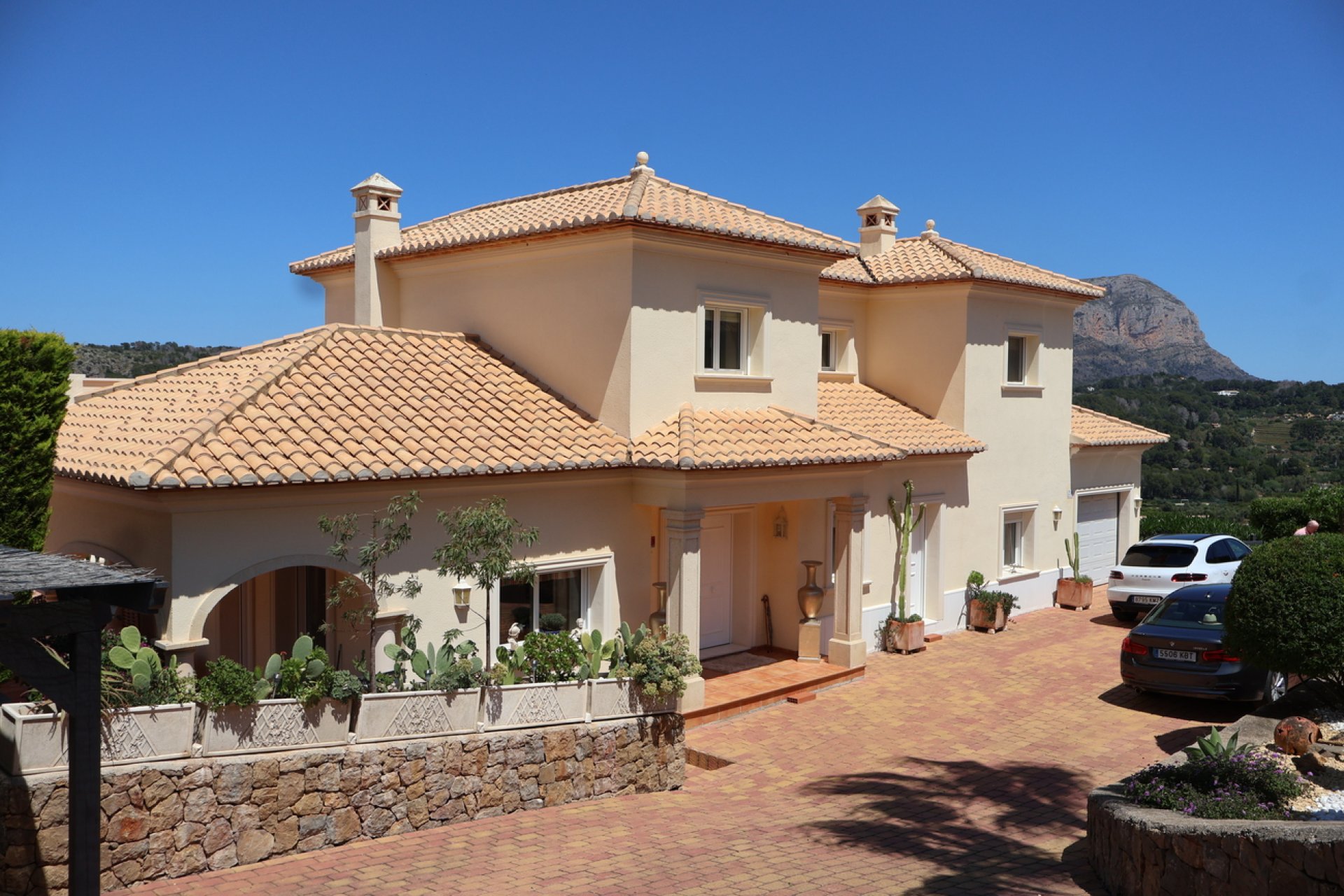 Segunda mano - Villa -
Pedreguer - Inland