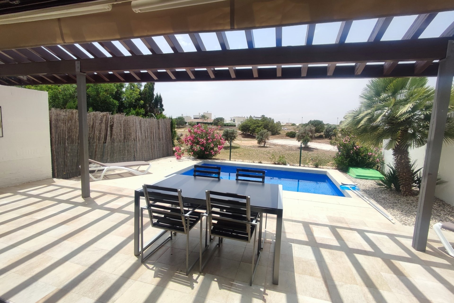 Segunda mano - Villa -
Peraleja Golf - Inland