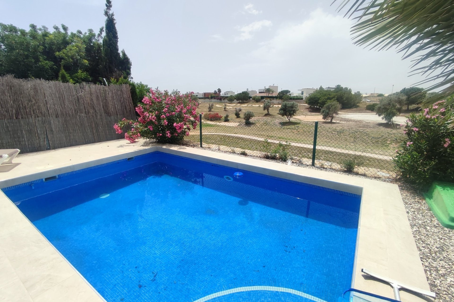 Segunda mano - Villa -
Peraleja Golf - Inland