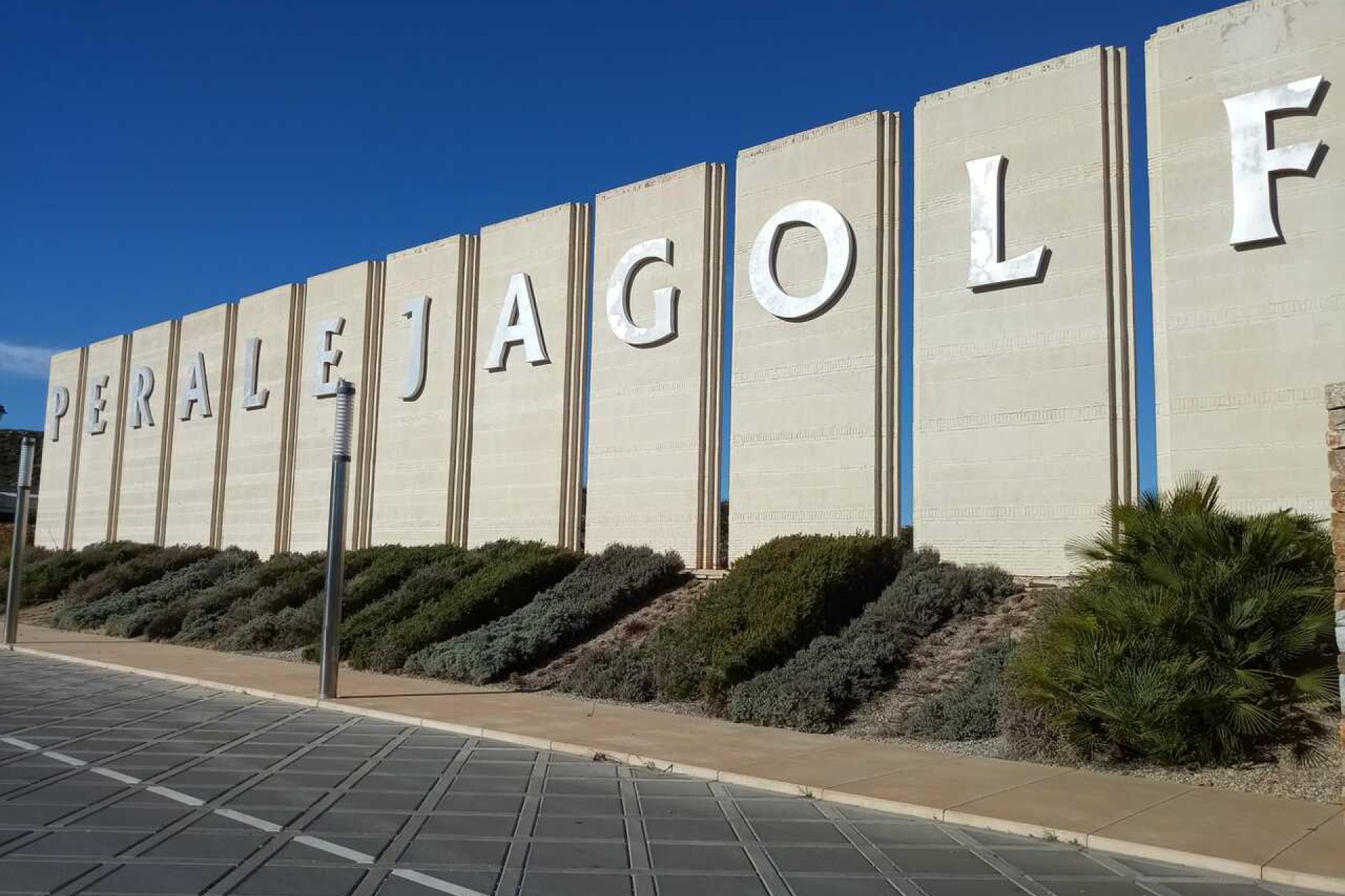 Segunda mano - Villa -
Peraleja Golf - Inland