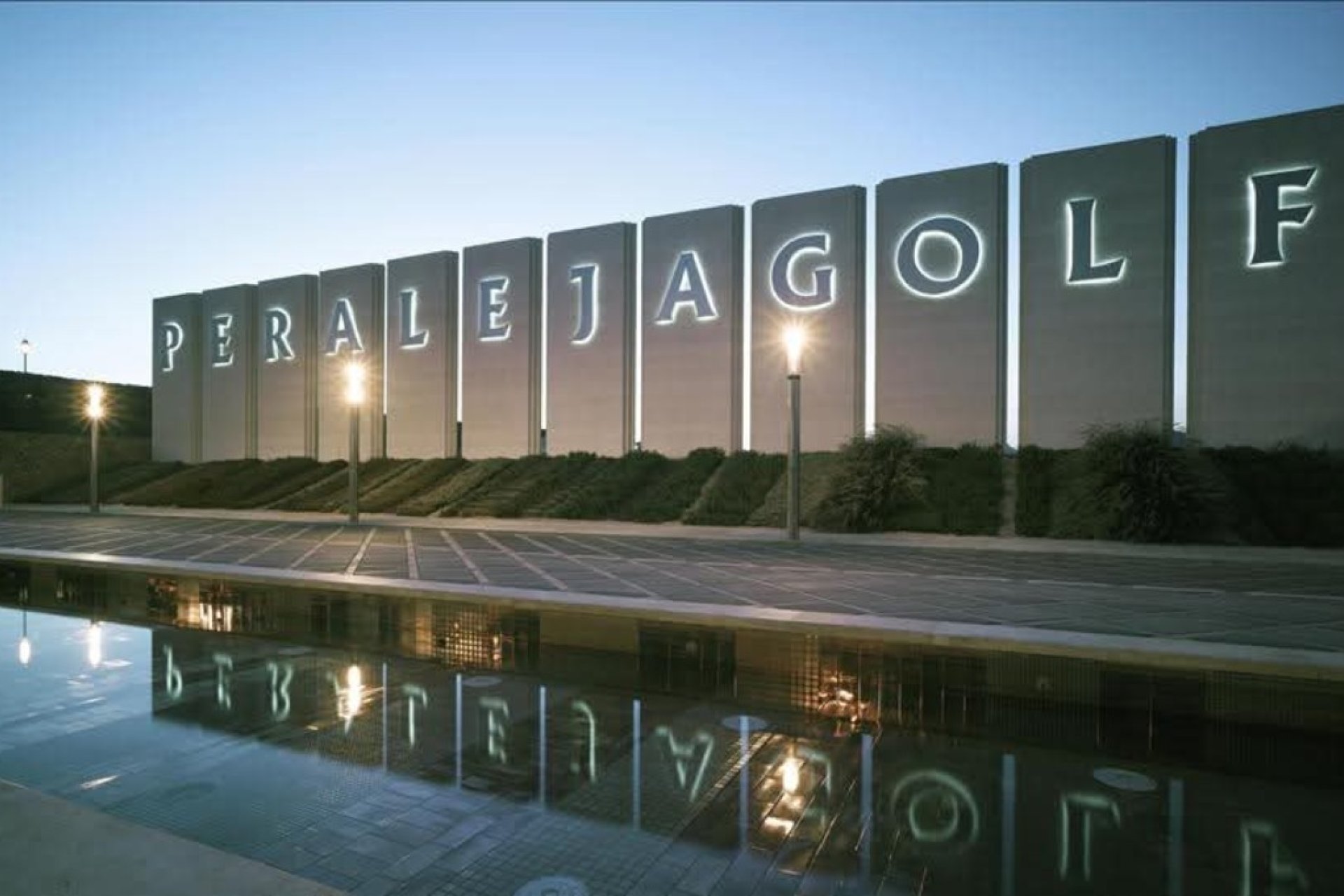 Segunda mano - Villa -
Peraleja Golf - Inland