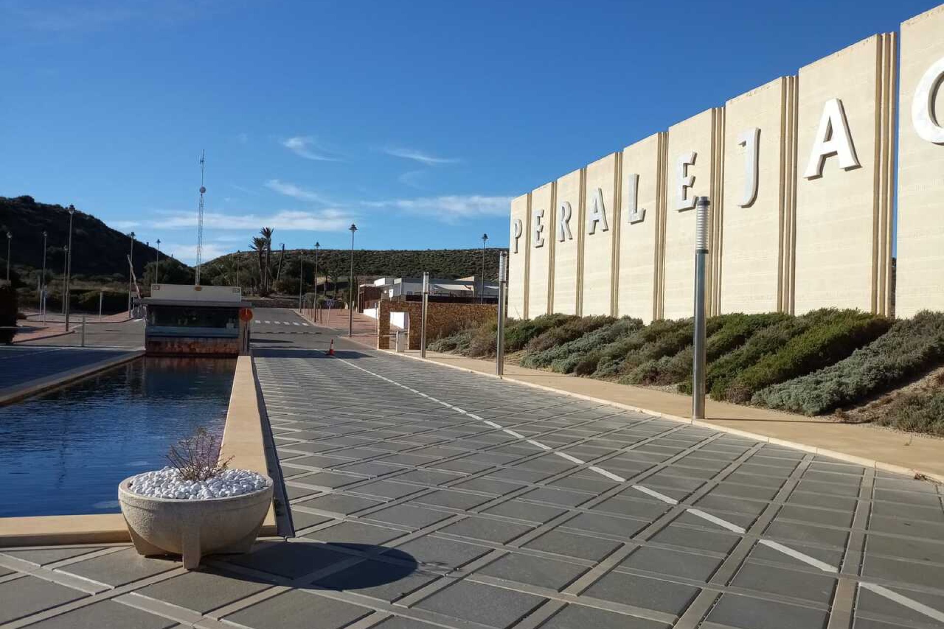 Segunda mano - Villa -
Peraleja Golf - Inland