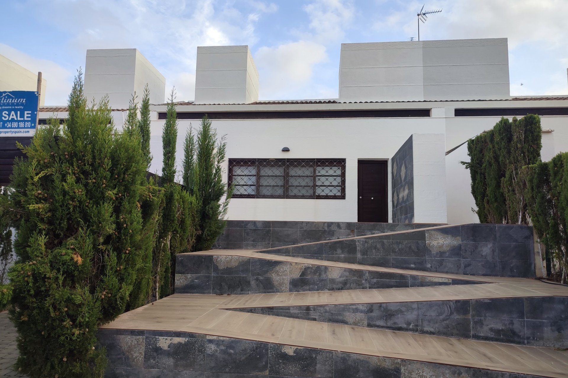 Segunda mano - Villa -
Peraleja Golf - Inland