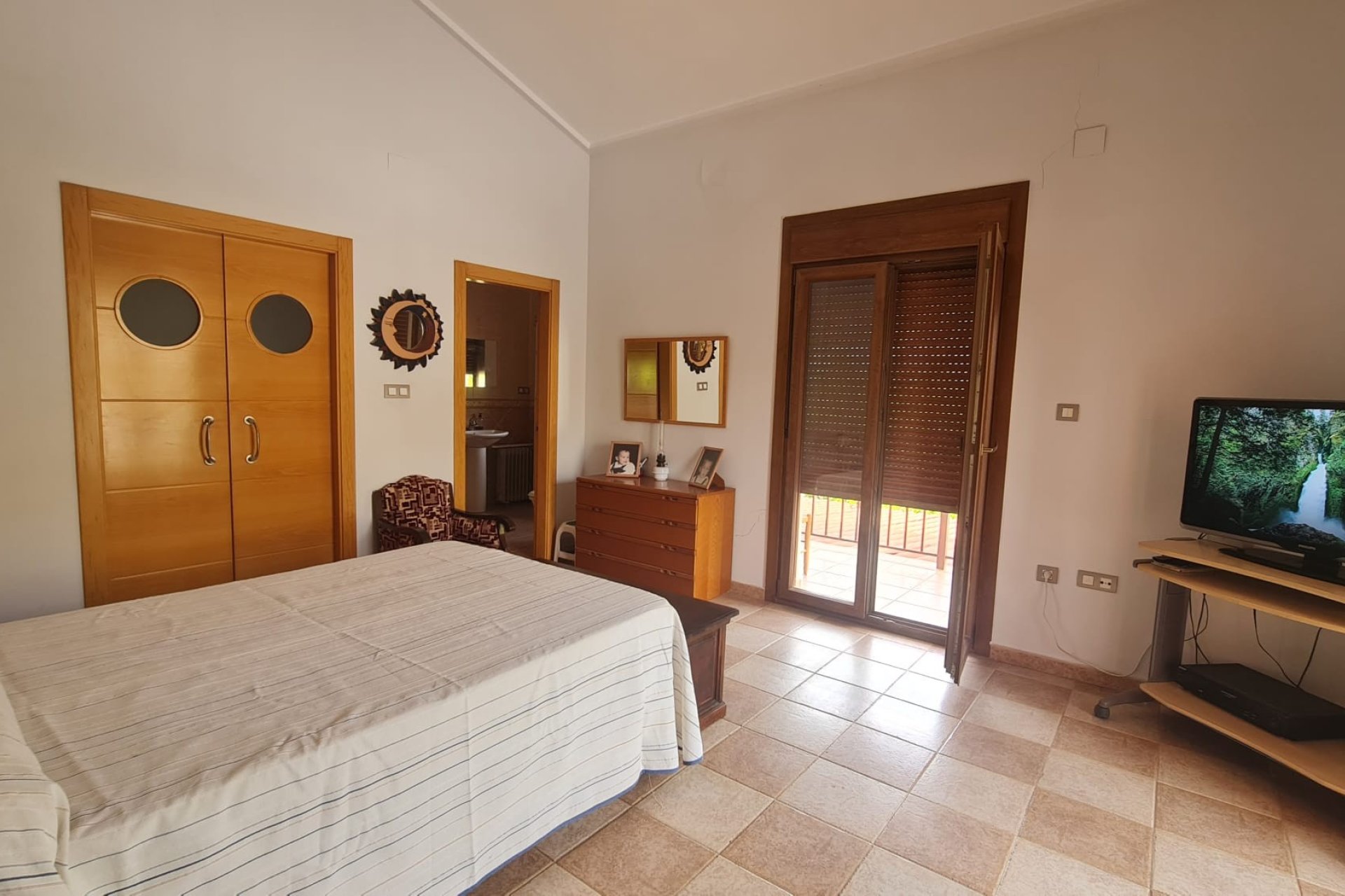 Segunda mano - Villa -
Petrer - Inland