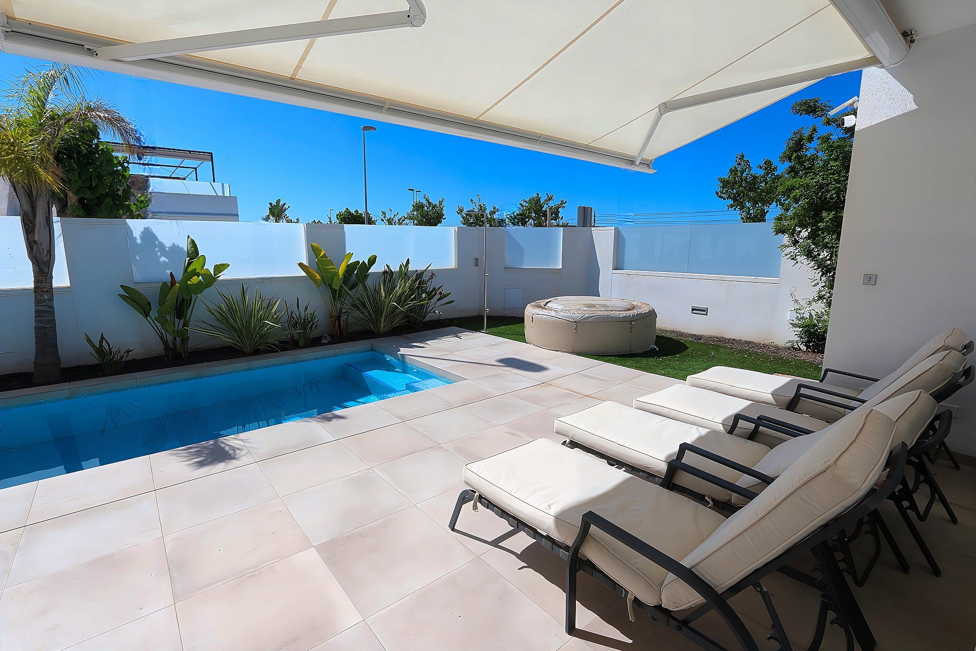Segunda mano - Villa -
Pilar de la Horadada - Costa Blanca