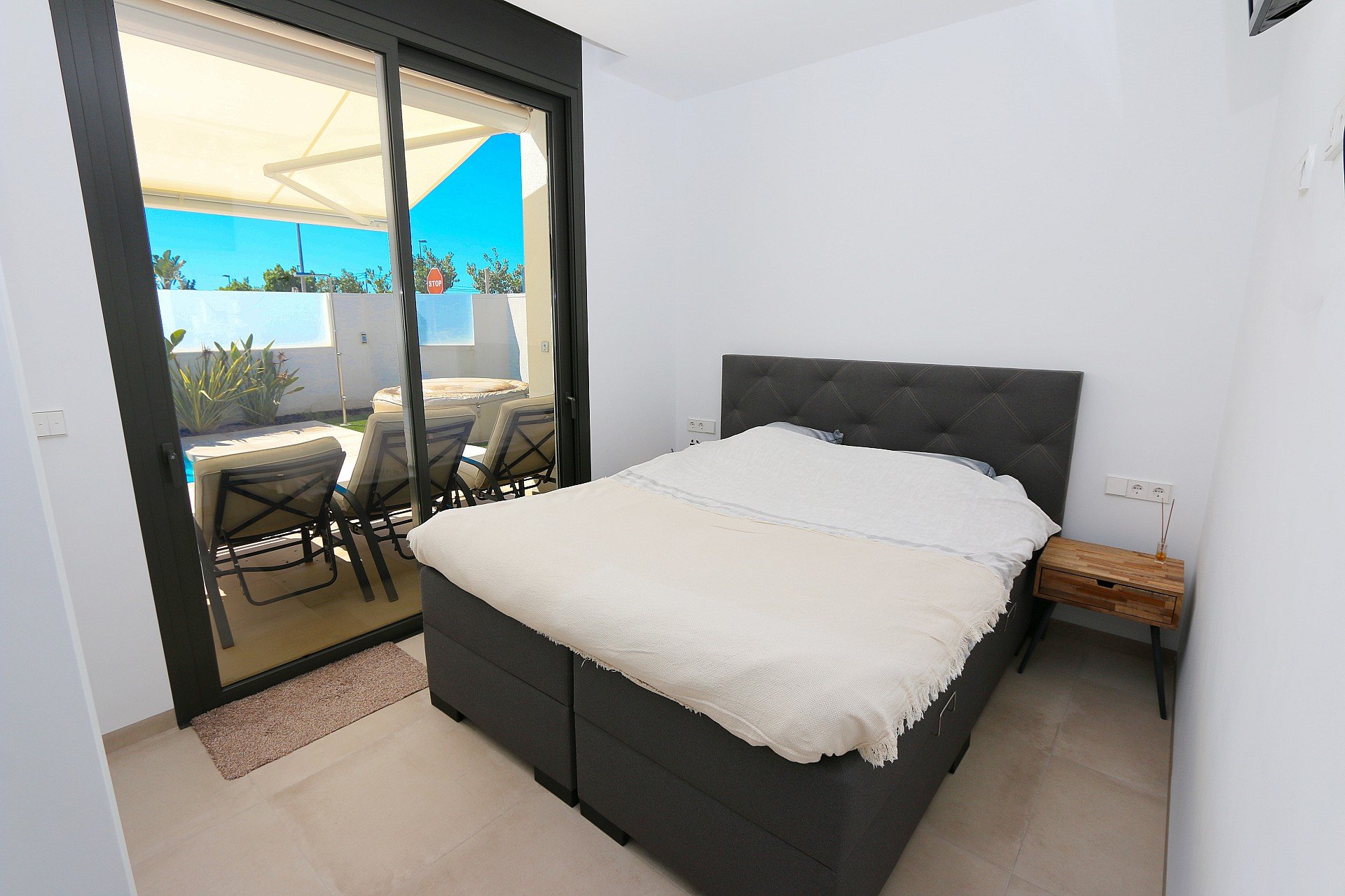 Segunda mano - Villa -
Pilar de la Horadada - Costa Blanca
