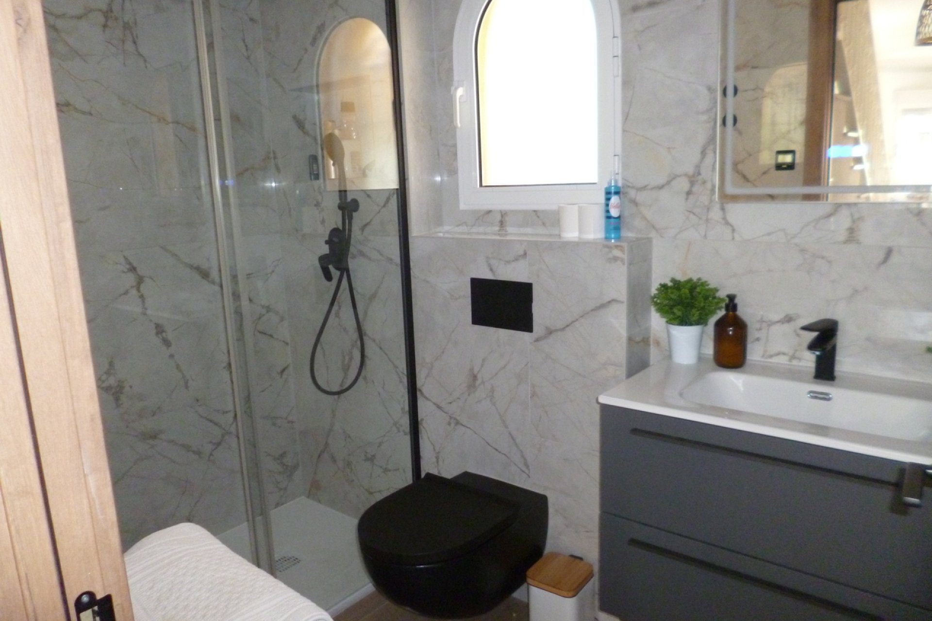 Segunda mano - Villa -
Pilar de la Horadada - Costa Blanca