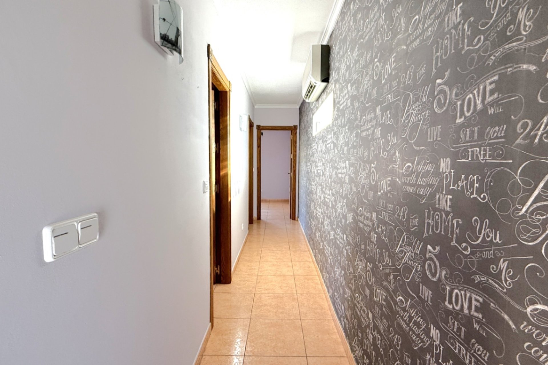 Segunda mano - Villa -
Pilar de la Horadada - Costa Blanca