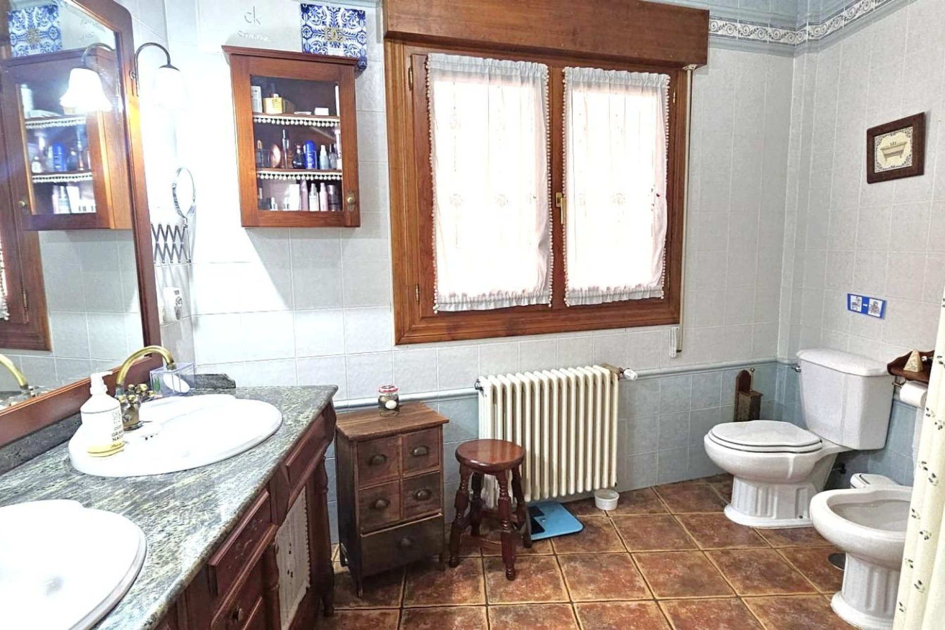 Segunda mano - Villa -
Pinoso - Centro