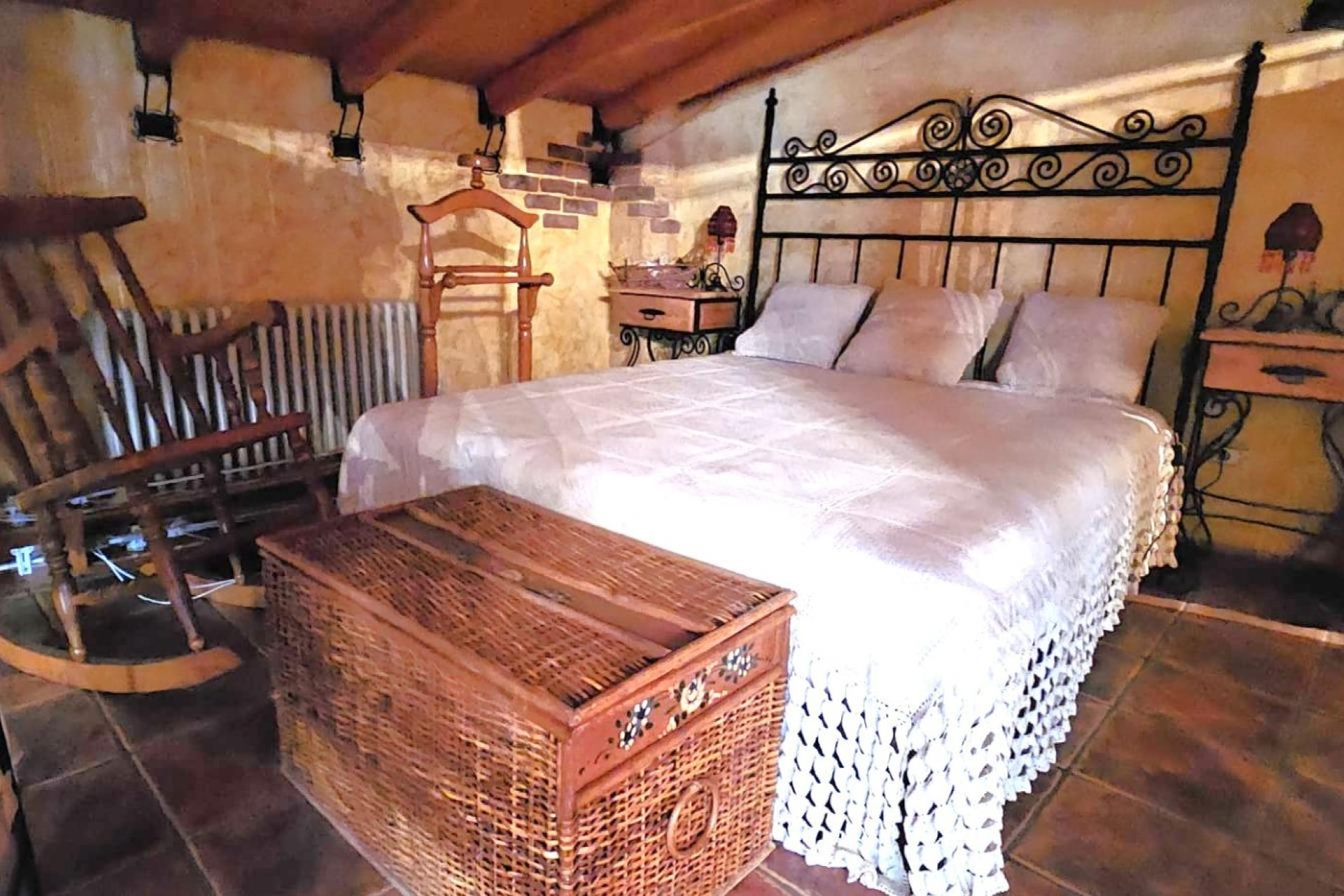 Segunda mano - Villa -
Pinoso - Centro