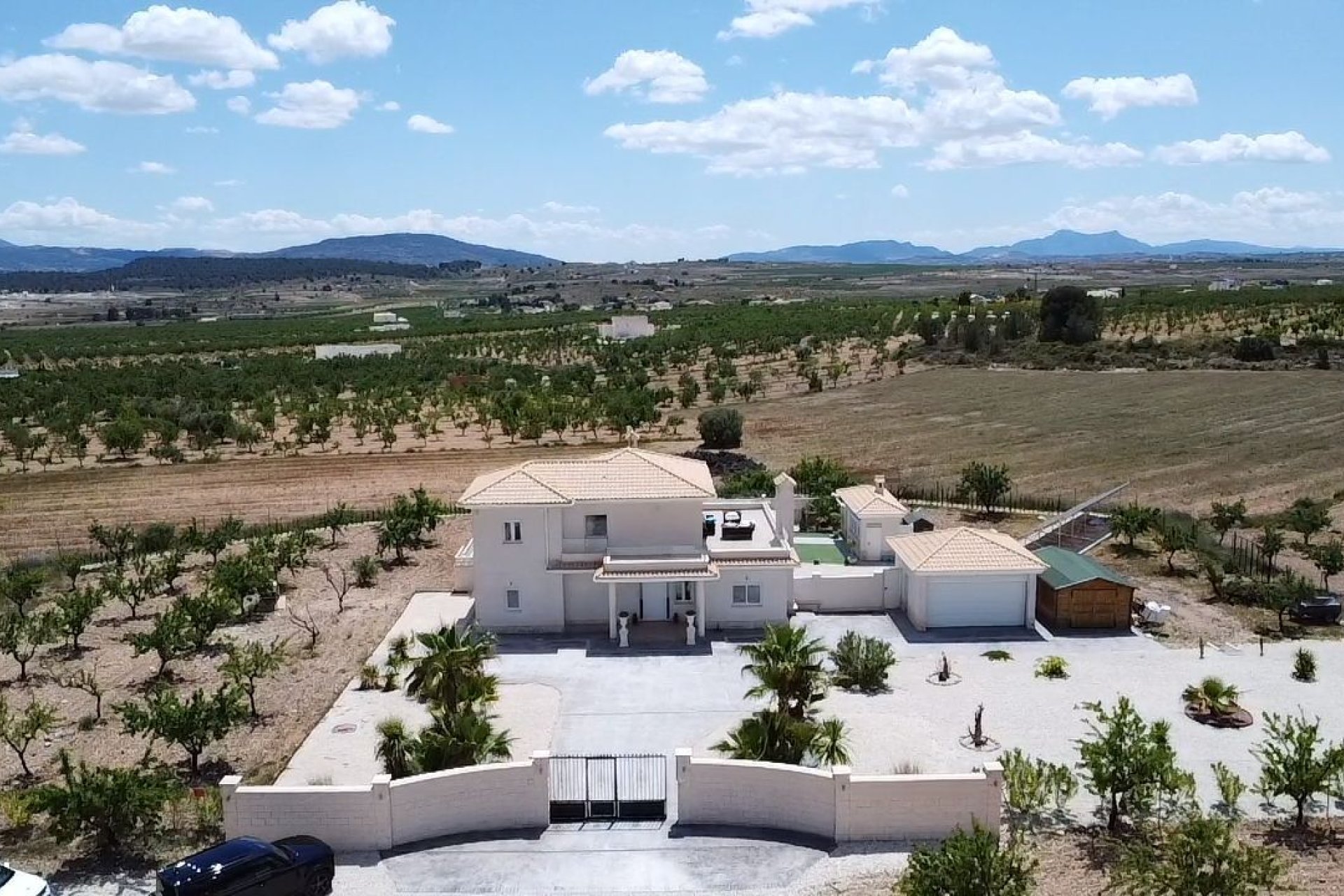 Segunda mano - Villa -
Pinoso - Inland
