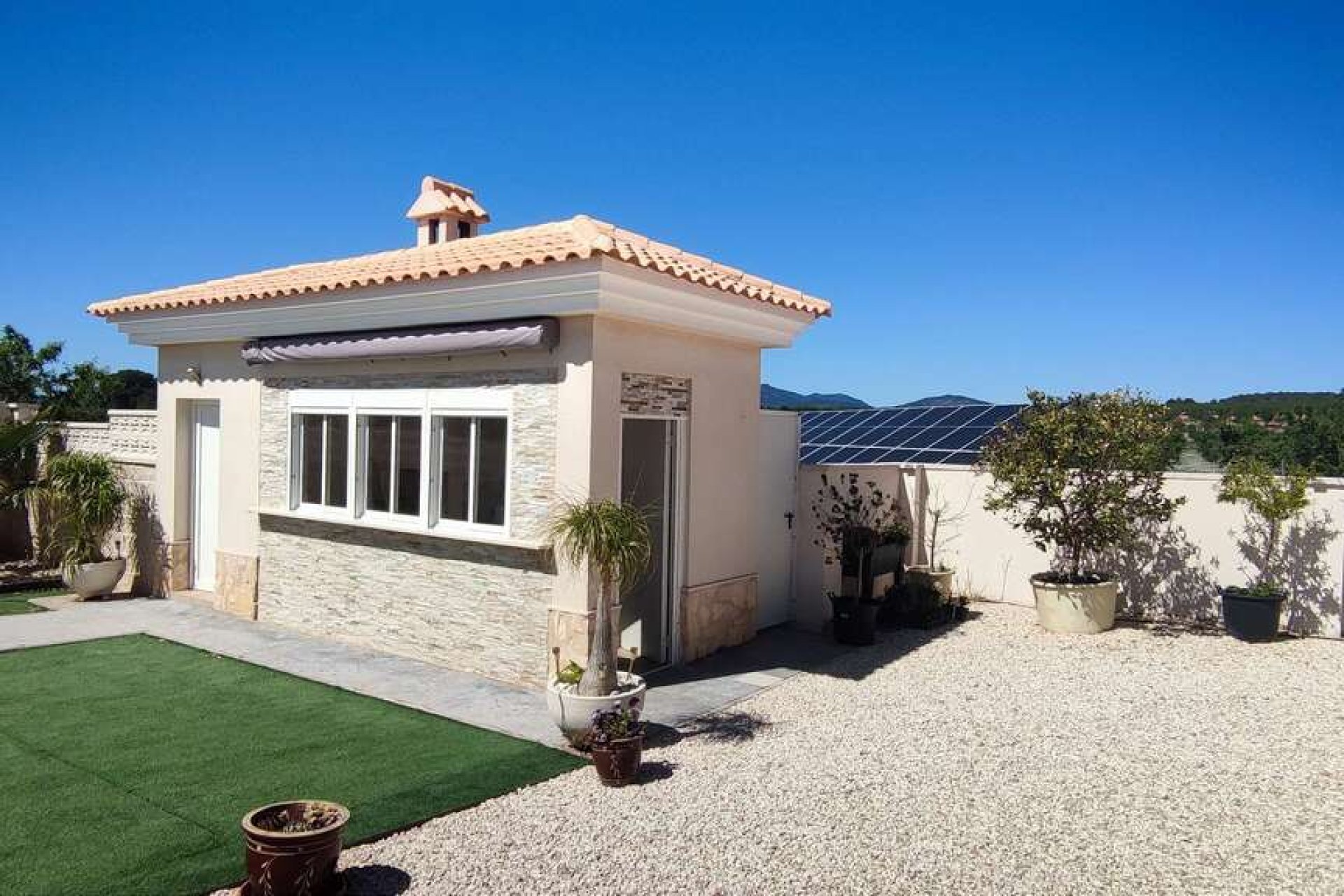 Segunda mano - Villa -
Pinoso - Inland