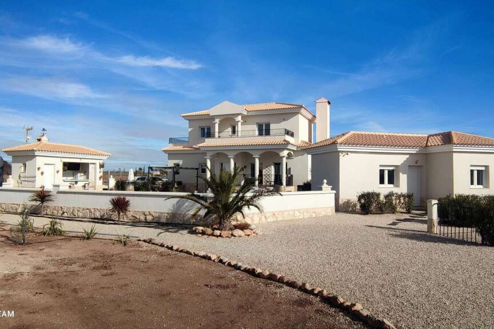 Segunda mano - Villa -
Pinoso - Inland