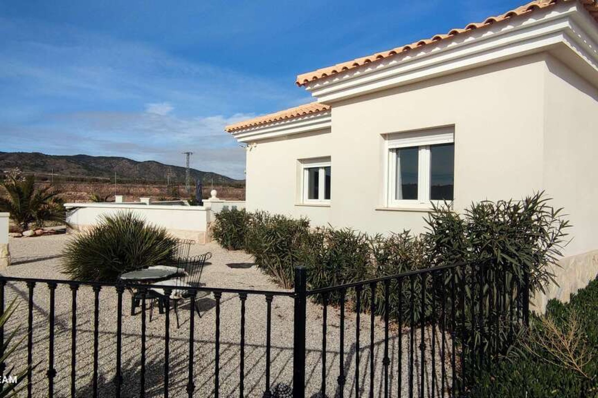 Segunda mano - Villa -
Pinoso - Inland