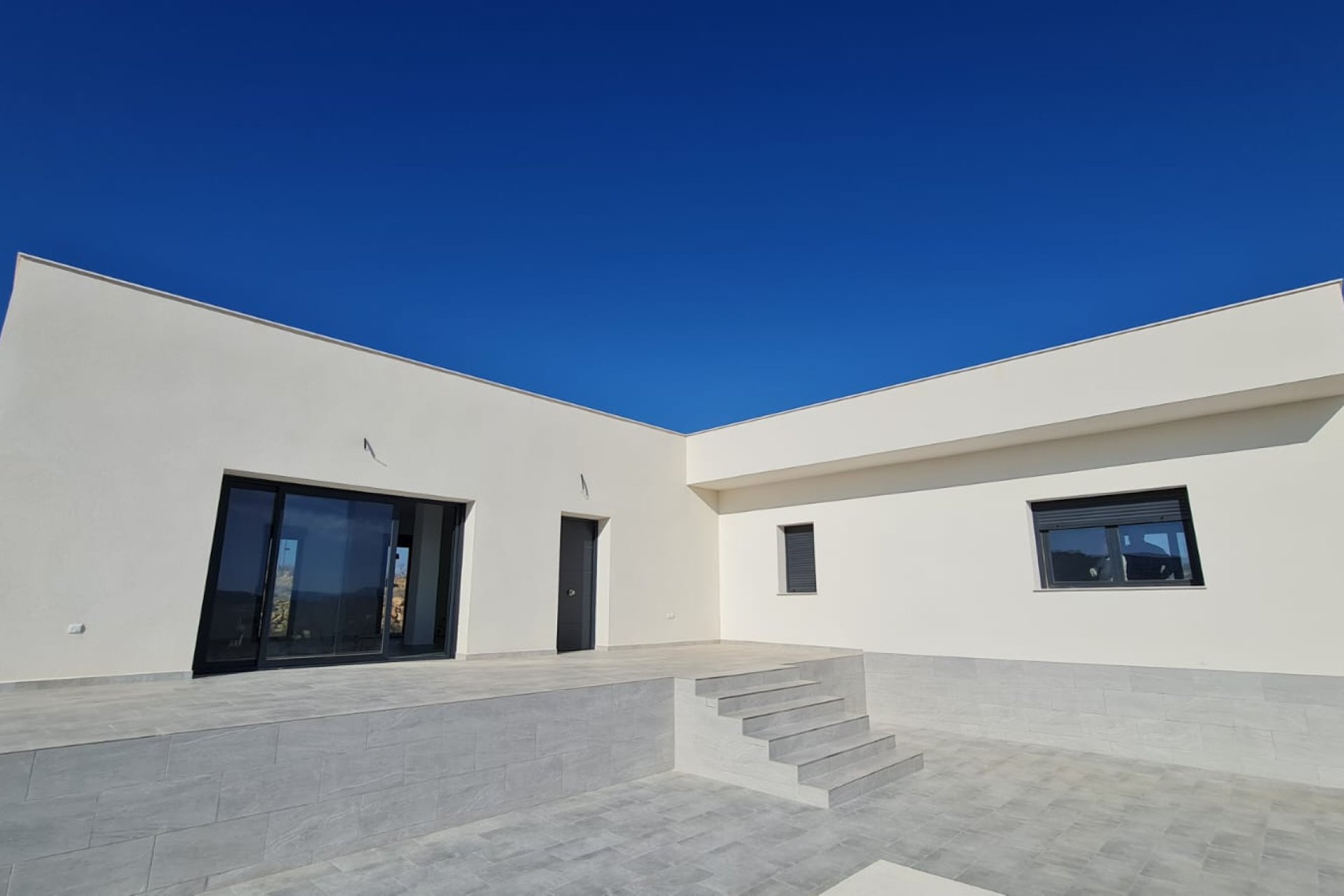 Segunda mano - Villa -
Pinoso - Inland