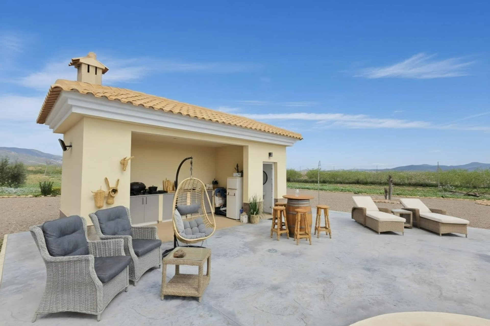 Segunda mano - Villa -
Pinoso - Inland