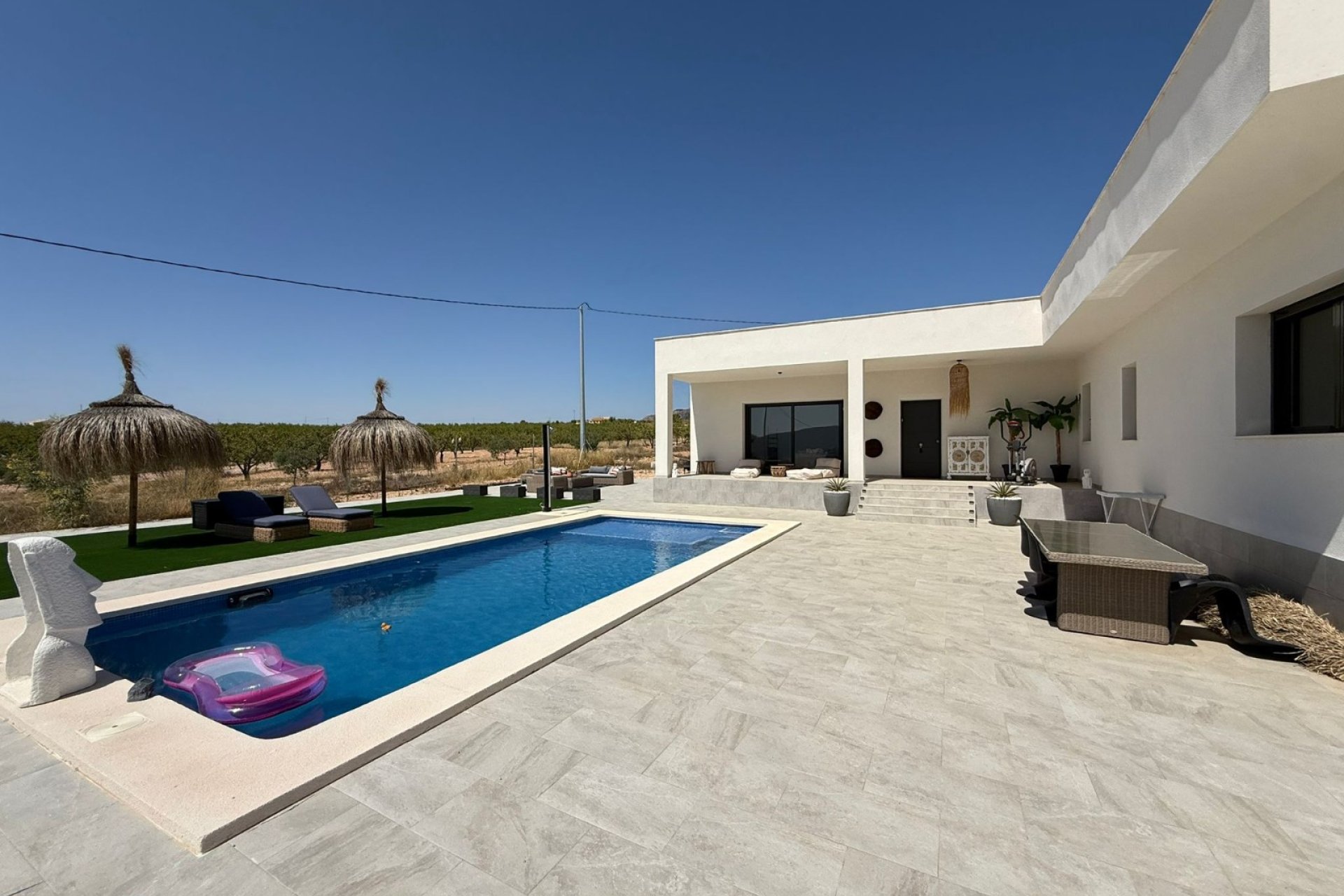 Segunda mano - Villa -
Pinoso - Inland
