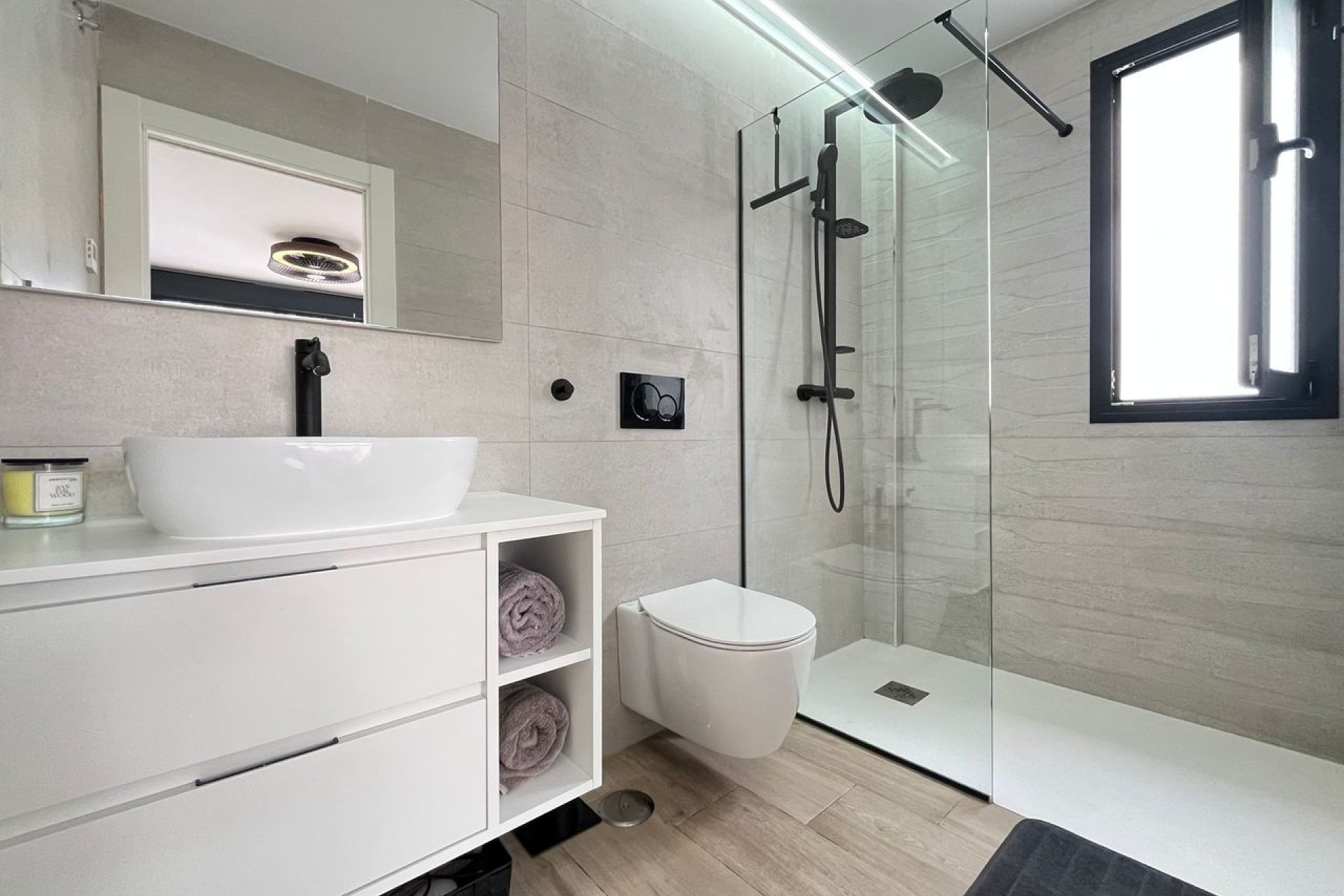 Segunda mano - Villa -
Playa Flamenca - Costa Blanca