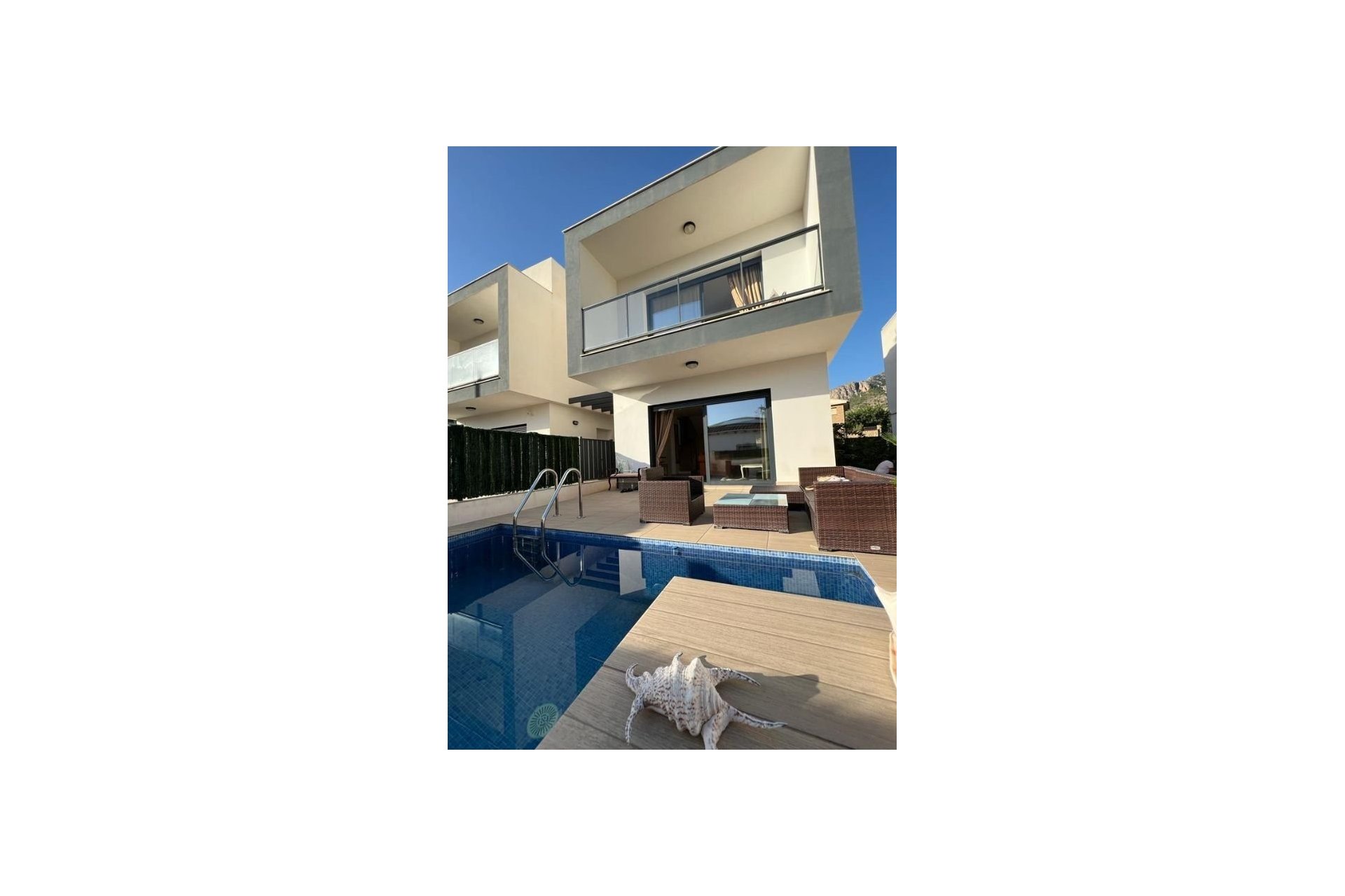 Segunda mano - Villa -
Polop - Costa Blanca
