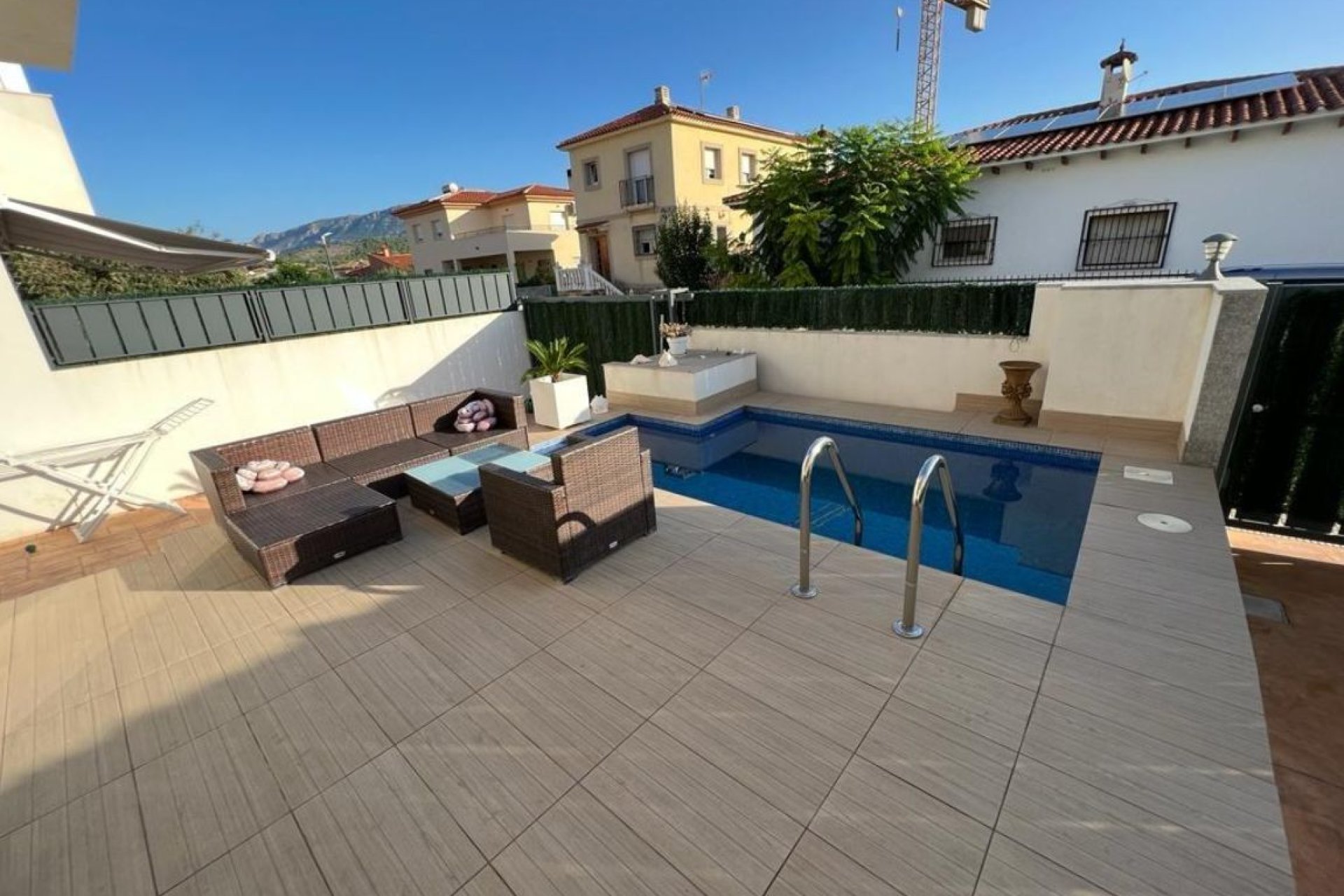Segunda mano - Villa -
Polop - Costa Blanca