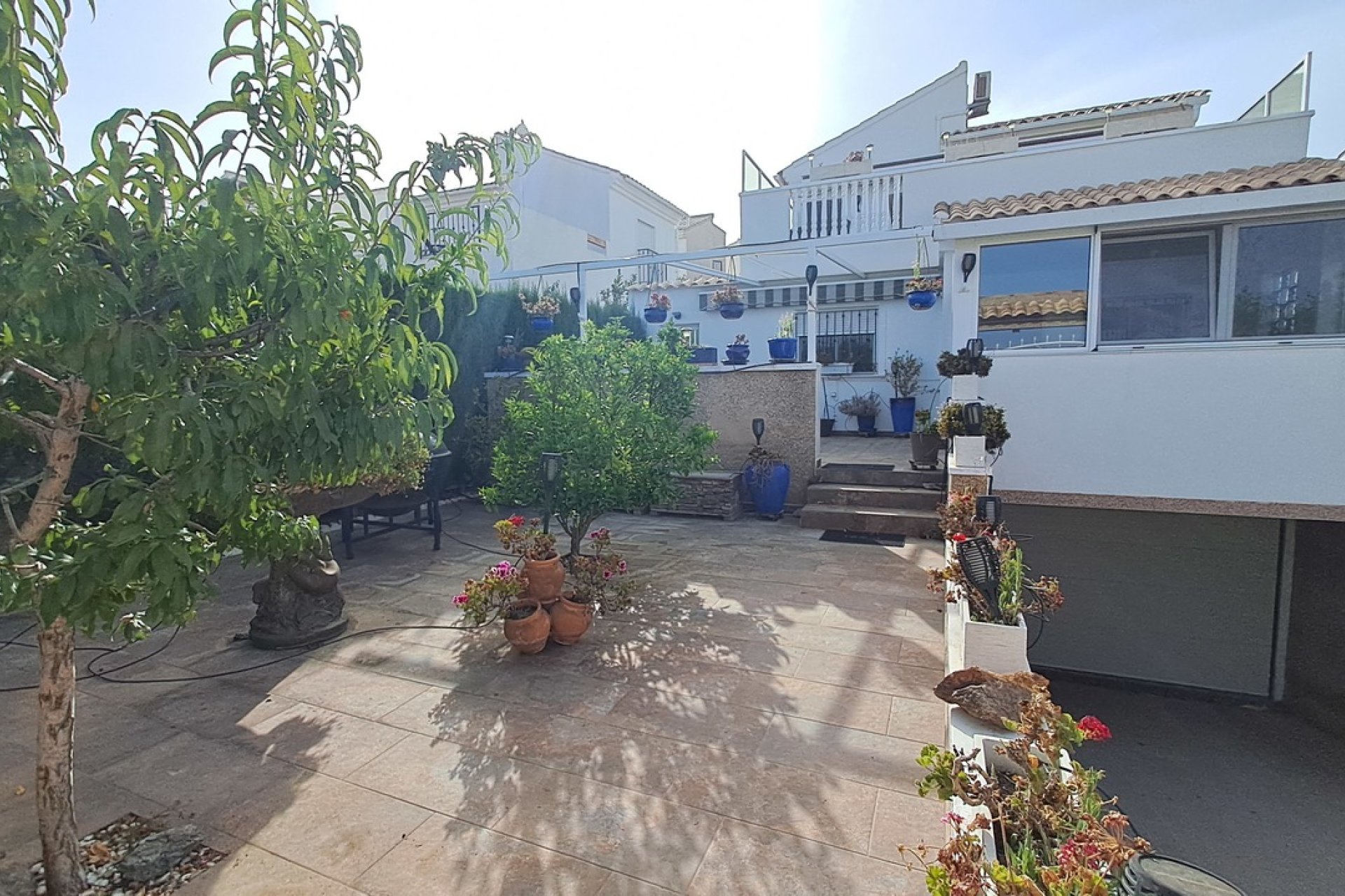 Segunda mano - Villa -
Punta Prima - Costa Blanca