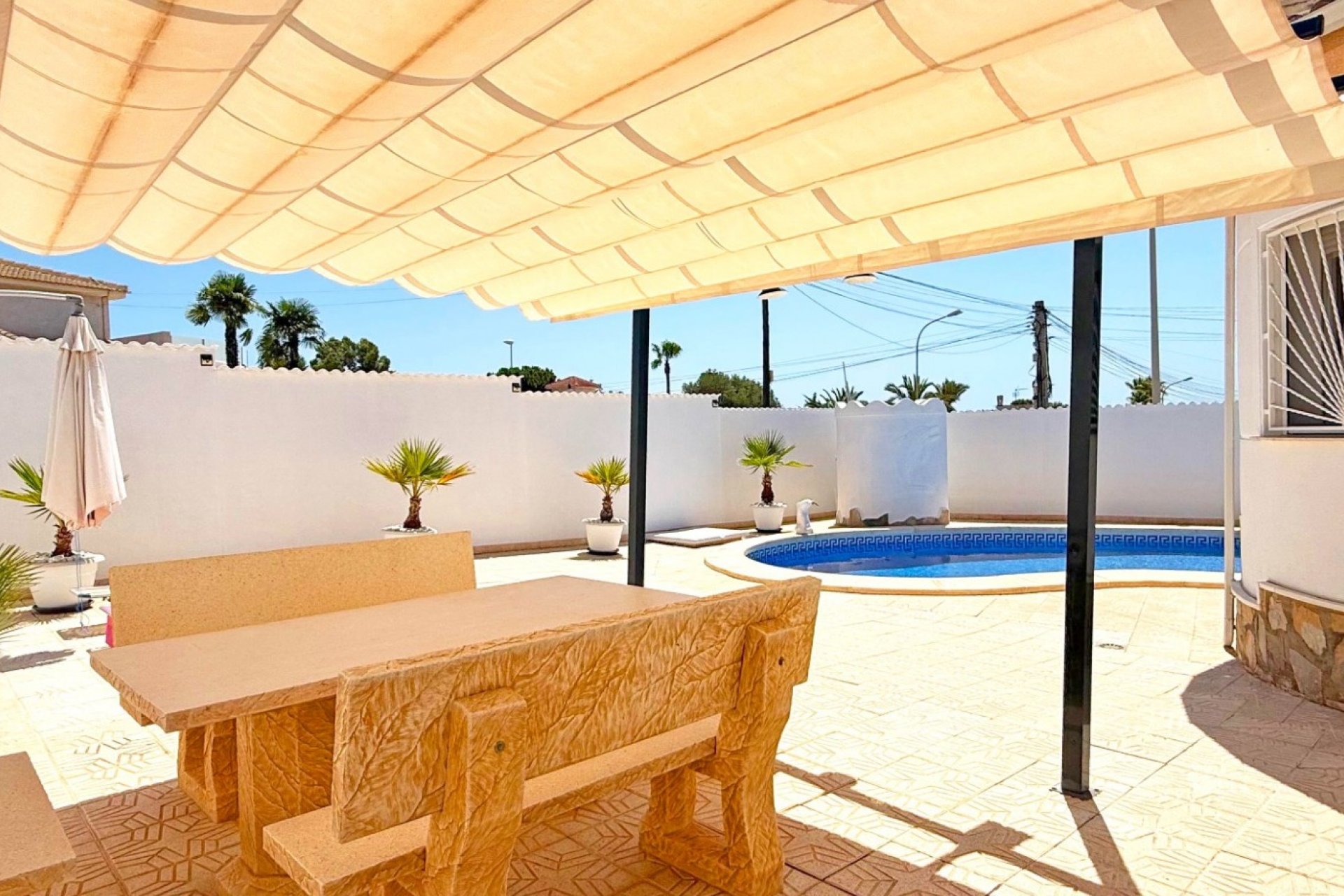 Segunda mano - Villa -
Rojales - Inland