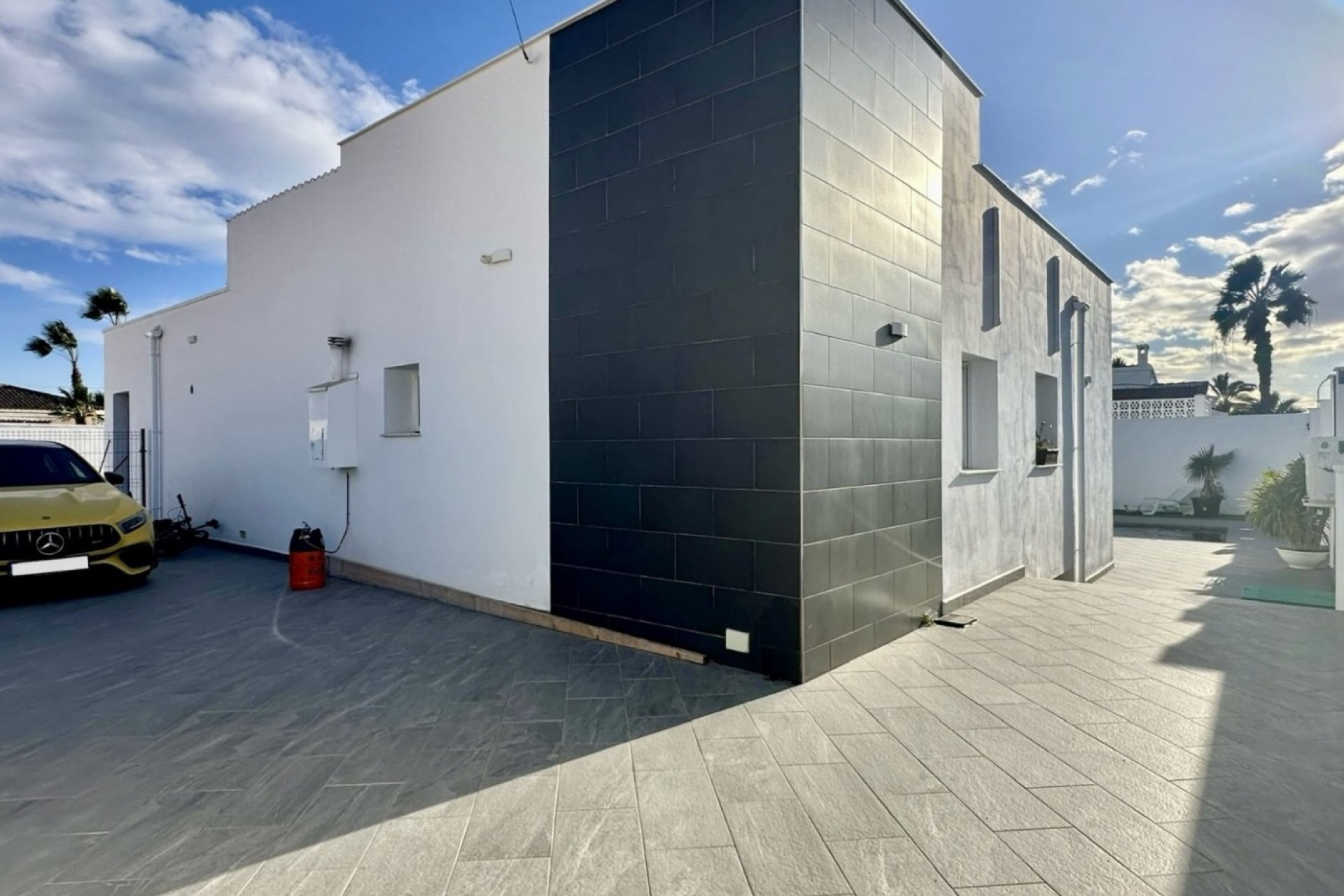 Segunda mano - Villa -
Rojales - Inland