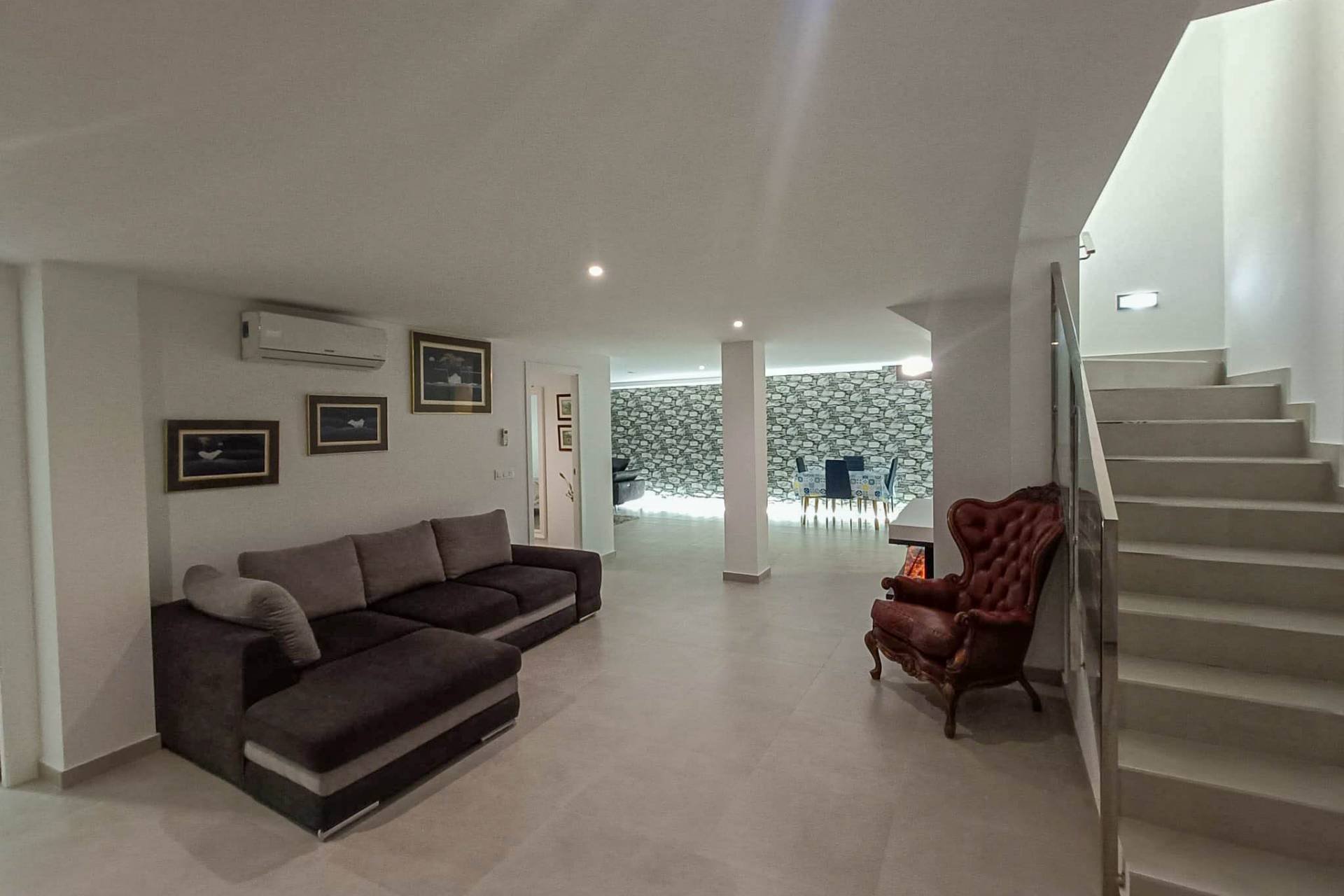 Segunda mano - Villa -
Rojales - Inland