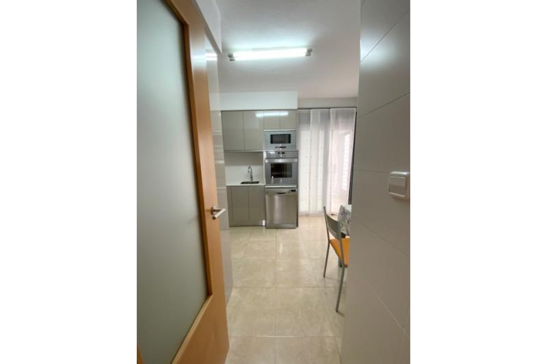 Segunda mano - Villa -
Roldan - Inland