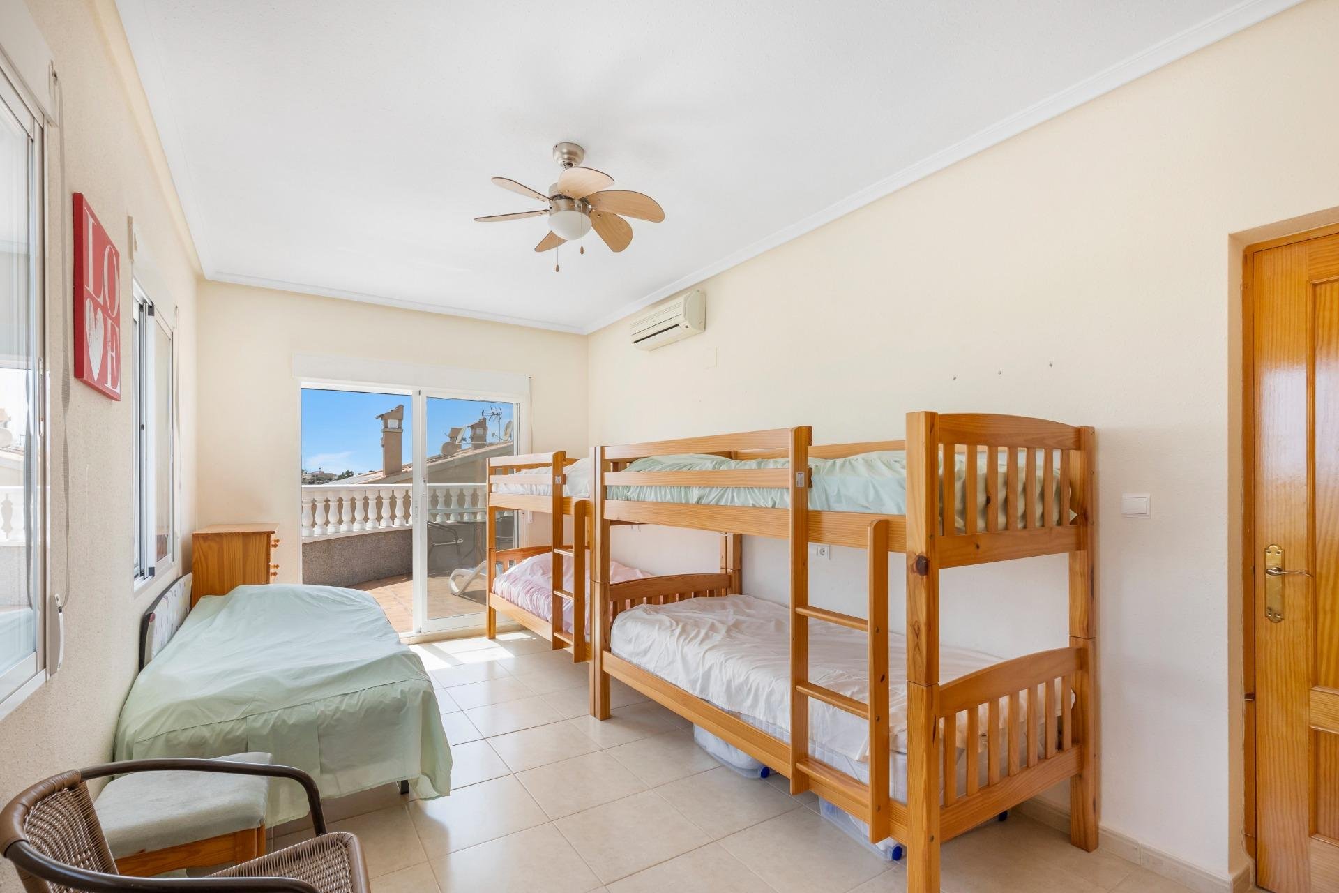 Segunda mano - Villa -
San Fulgencio - Urb. La Marina