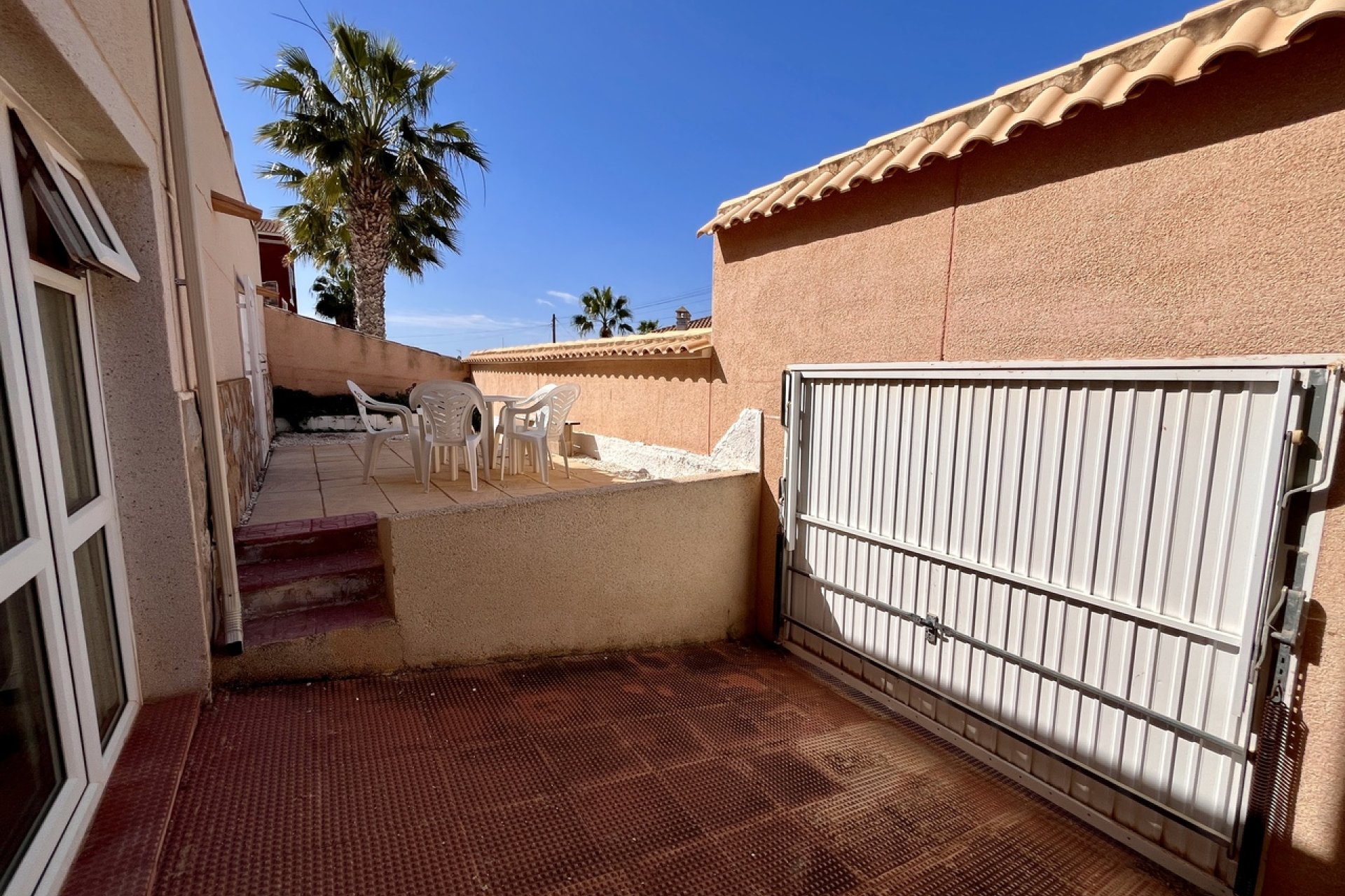 Segunda mano - Villa -
San Miguel de Salinas - Inland
