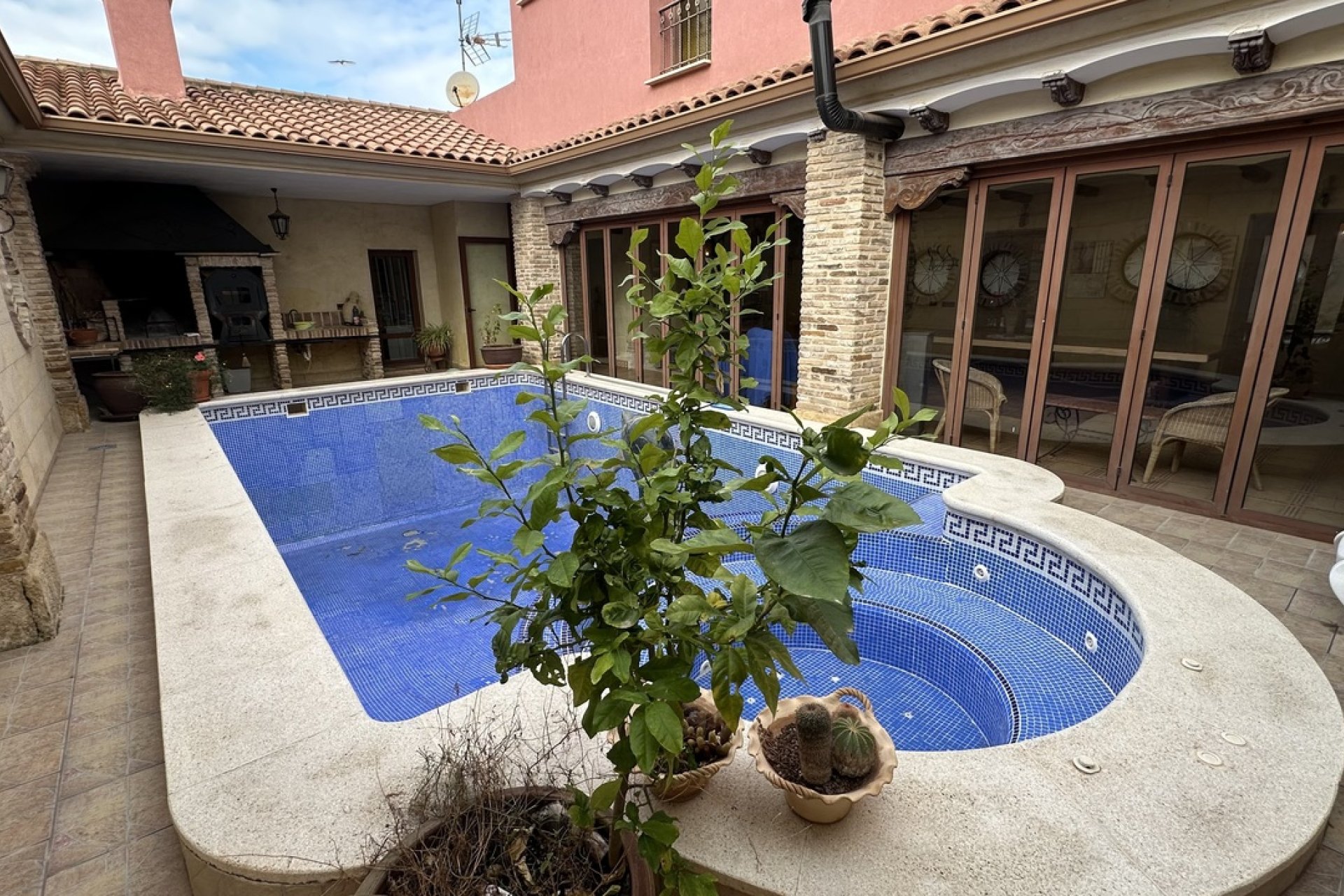 Segunda mano - Villa -
San Miguel de Salinas - Inland