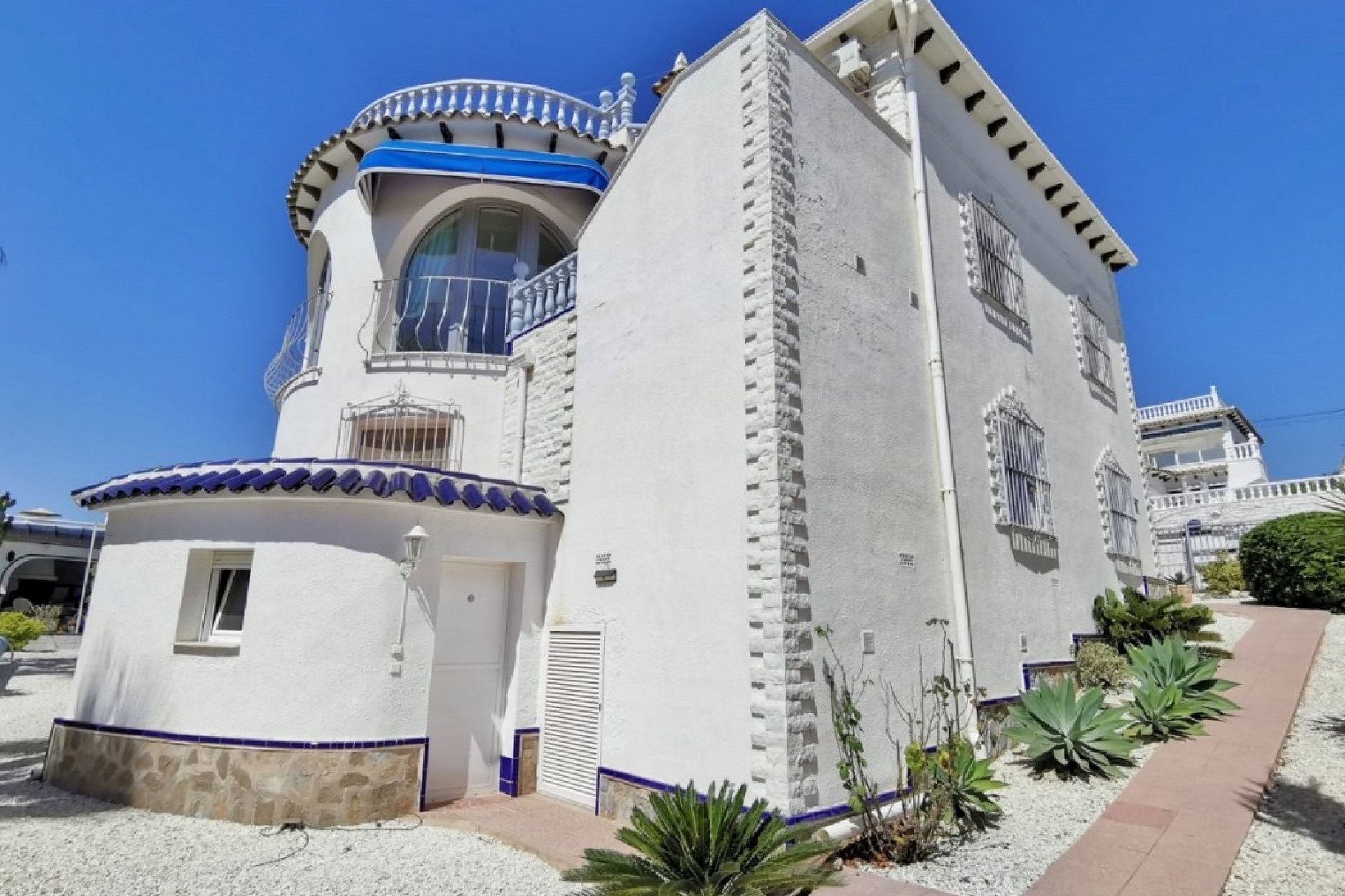 Segunda mano - Villa -
San Miguel de Salinas - Inland