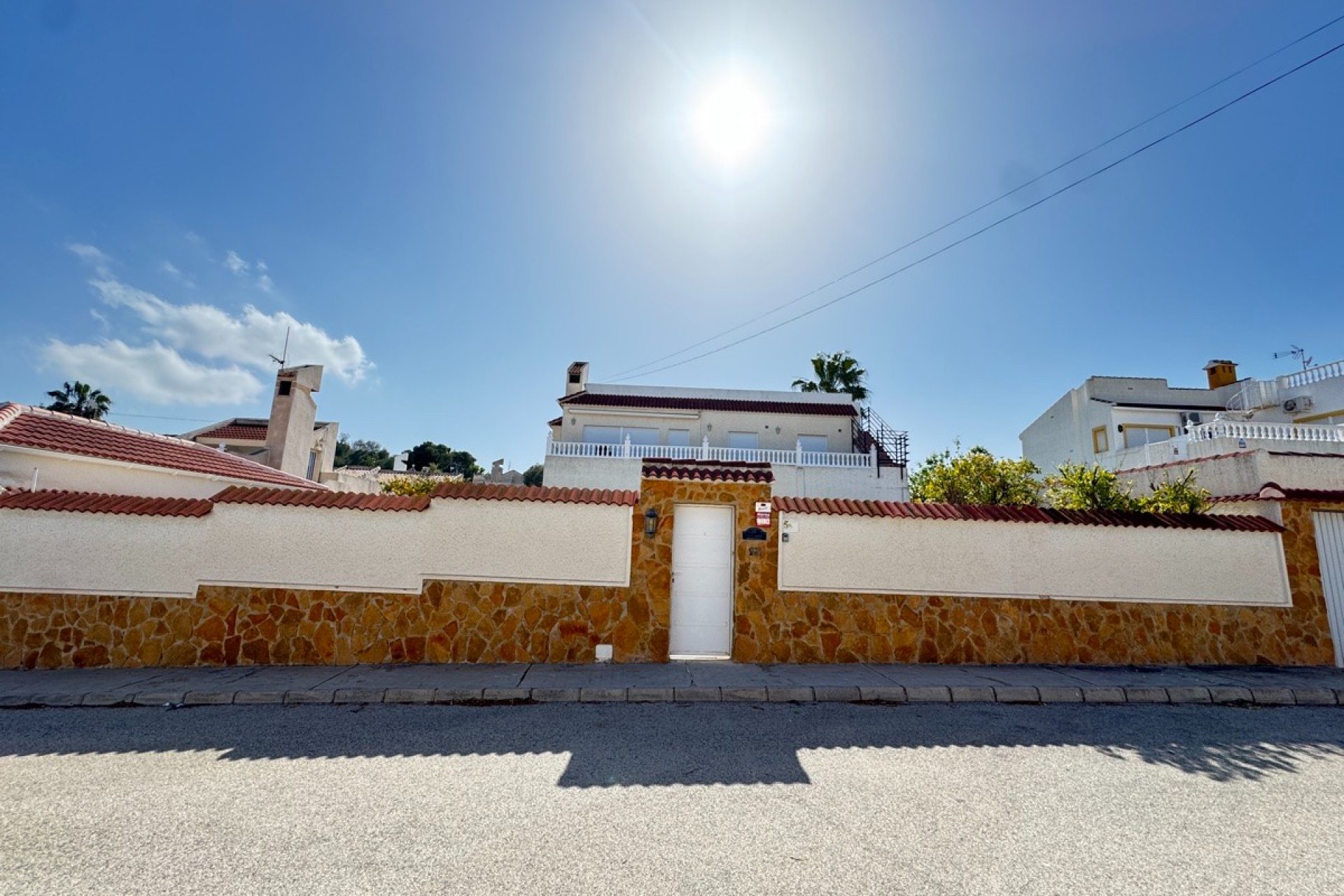 Segunda mano - Villa -
San Miguel de Salinas - Inland