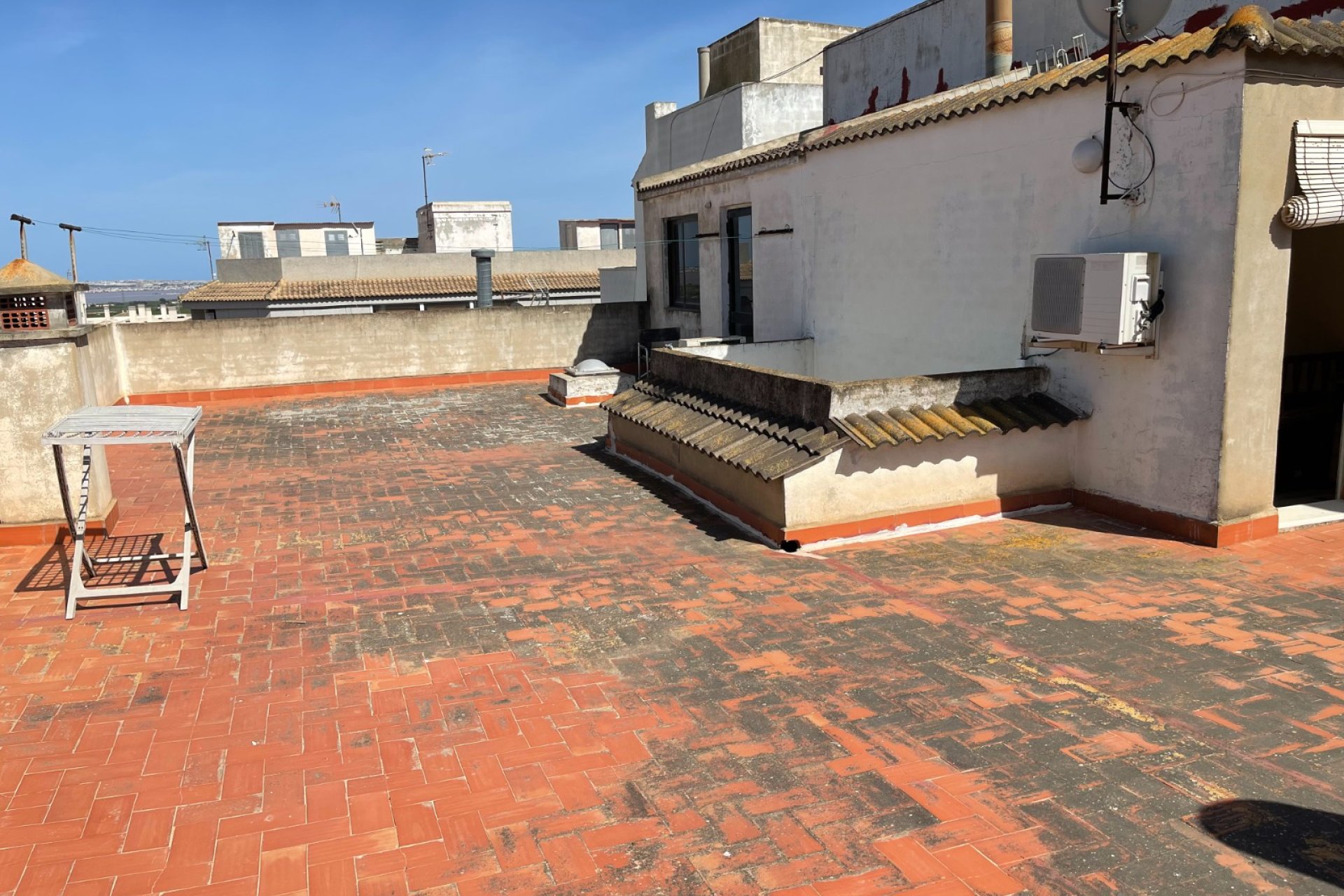 Segunda mano - Villa -
San Miguel de Salinas - Inland