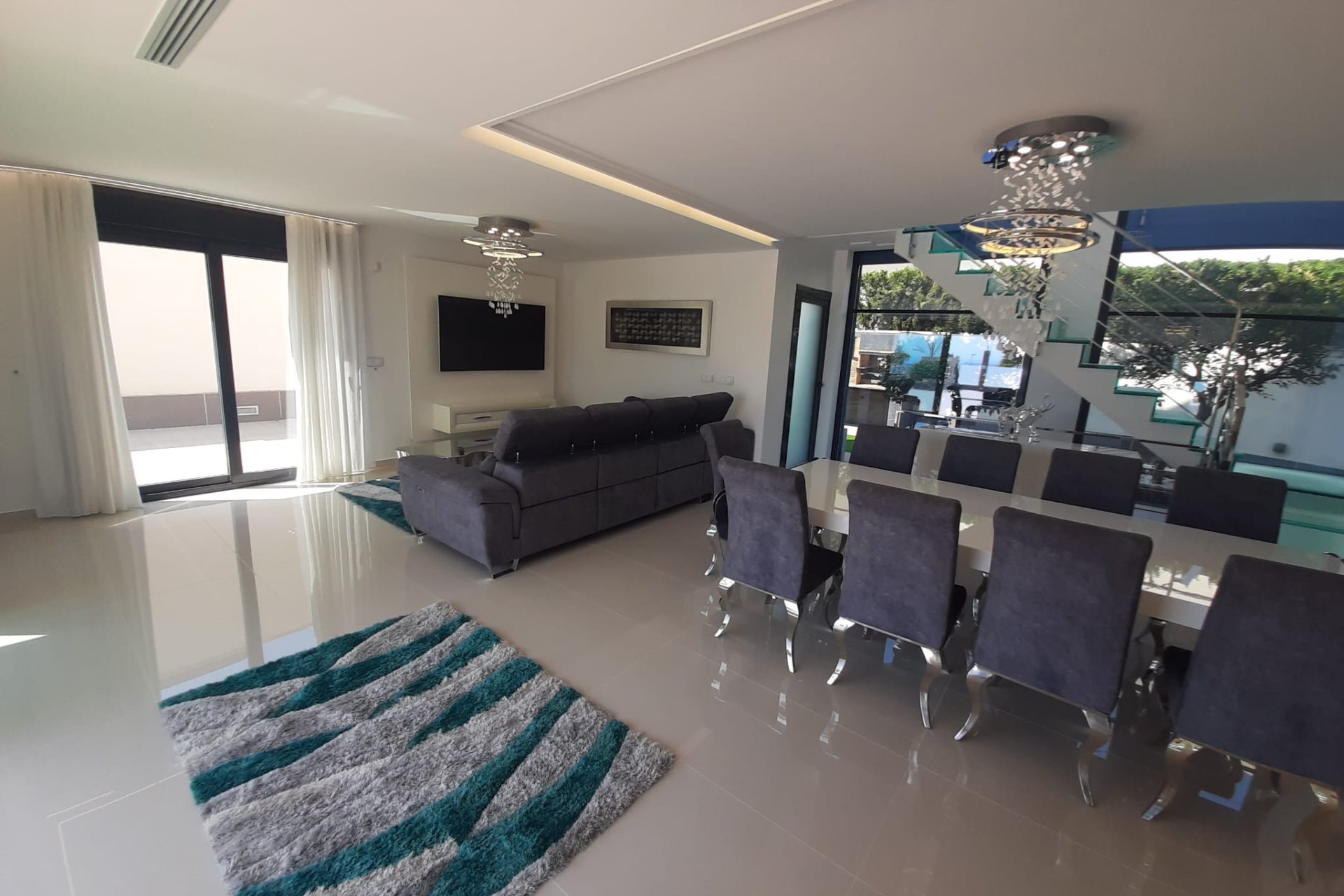 Segunda mano - Villa -
San Miguel de Salinas - Inland