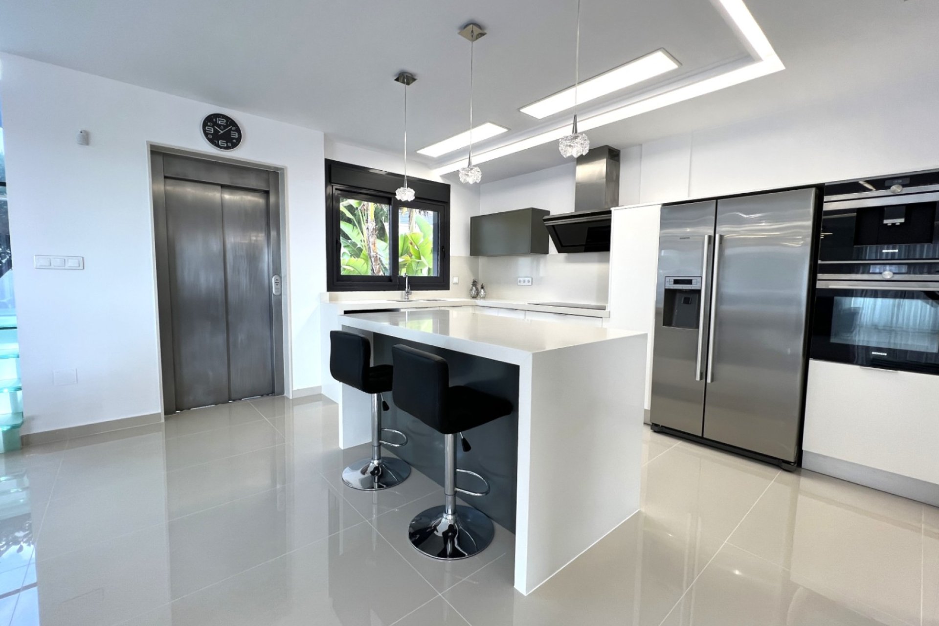 Segunda mano - Villa -
San Miguel de Salinas - Inland