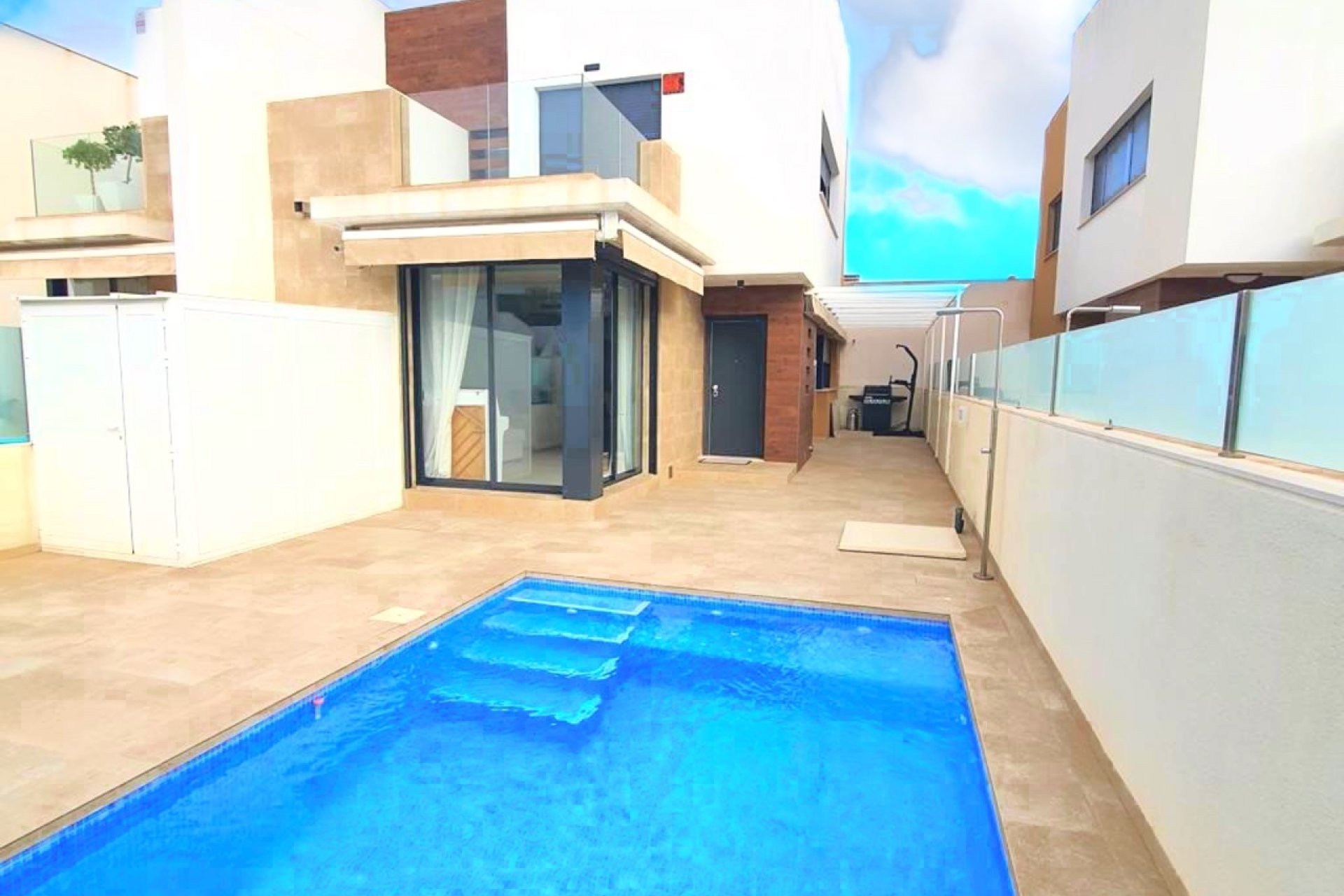 Segunda mano - Villa -
San Pedro del Pinatar - Costa Calida
